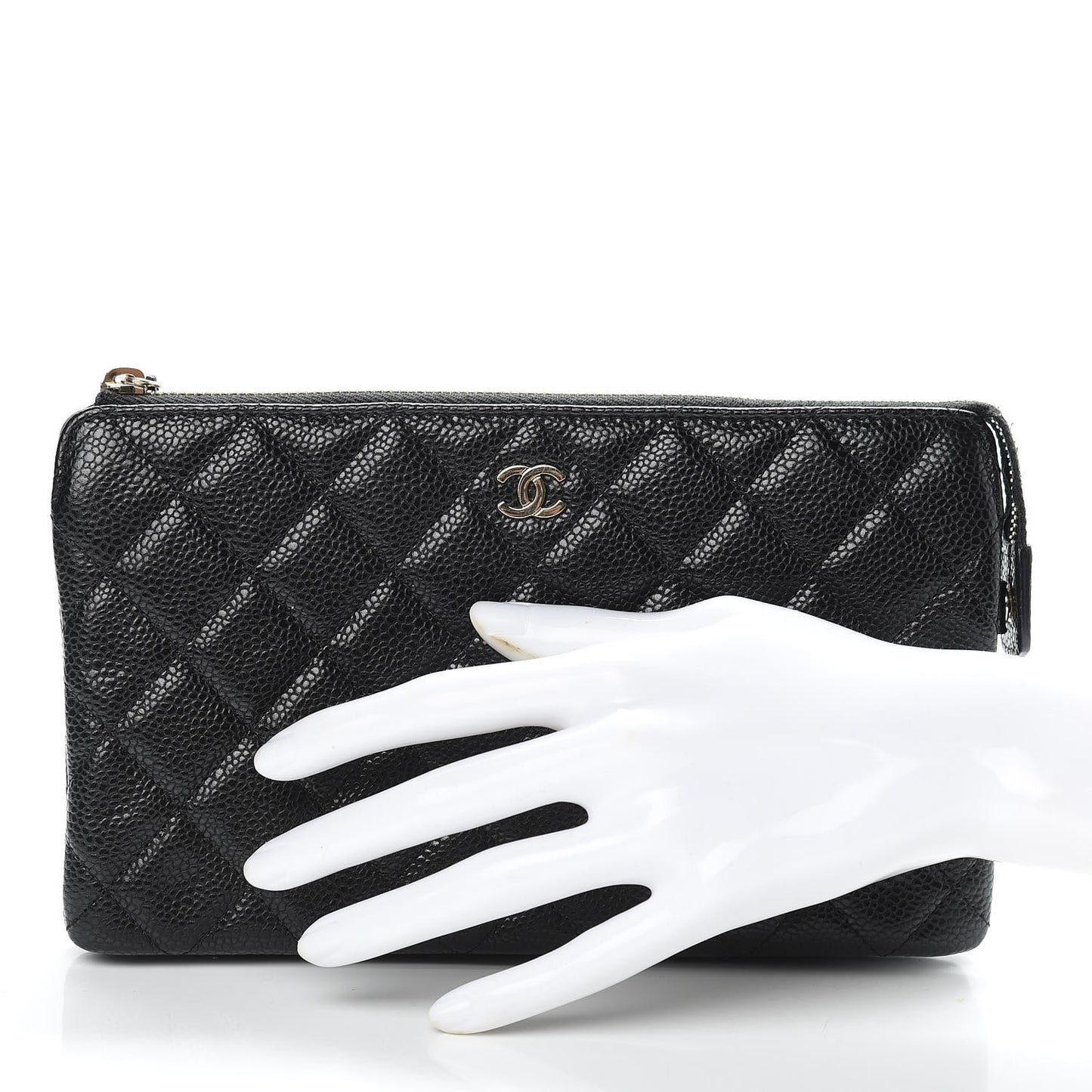 Caviar Quilted Small Zipped Pouch Black