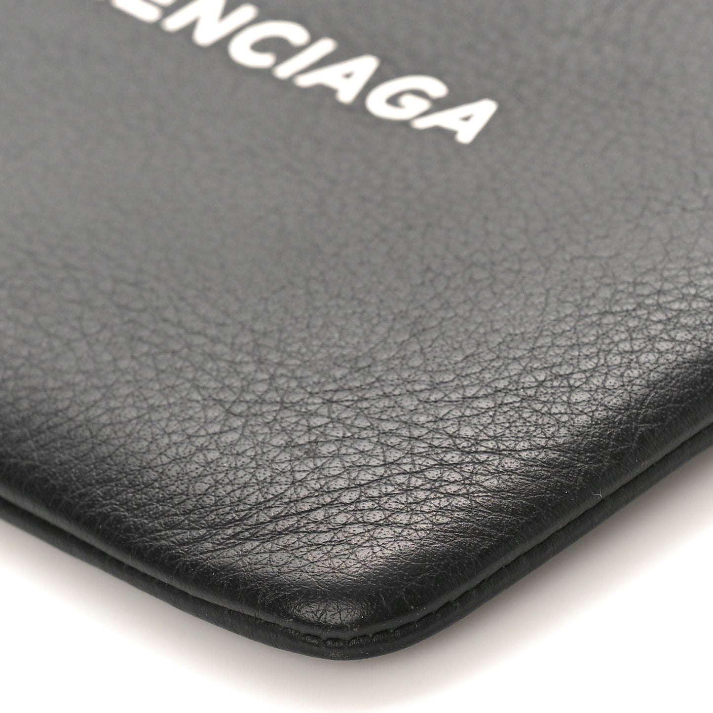 Calfskin Logo Medium Everyday Pouch Black