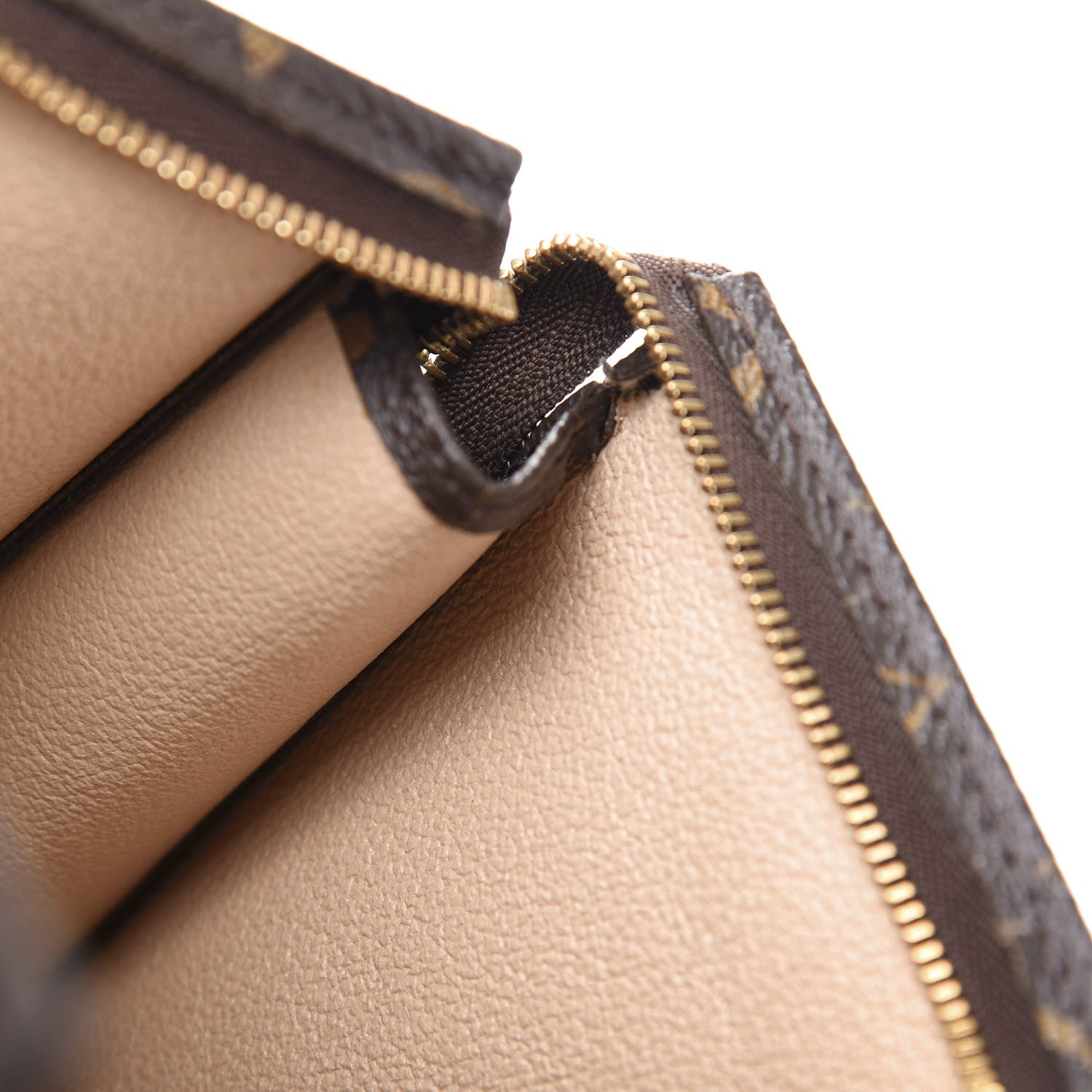 Louis Vuitton Monogram Toiletry Pouch 26 9 of 11
