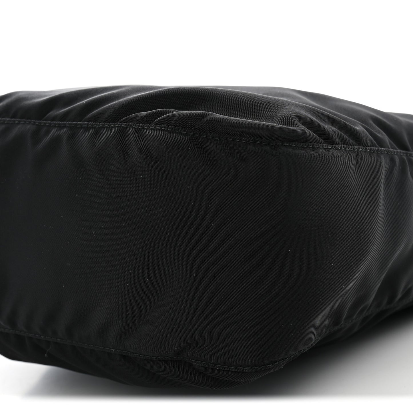 Nylon Vela Messenger Bag Black