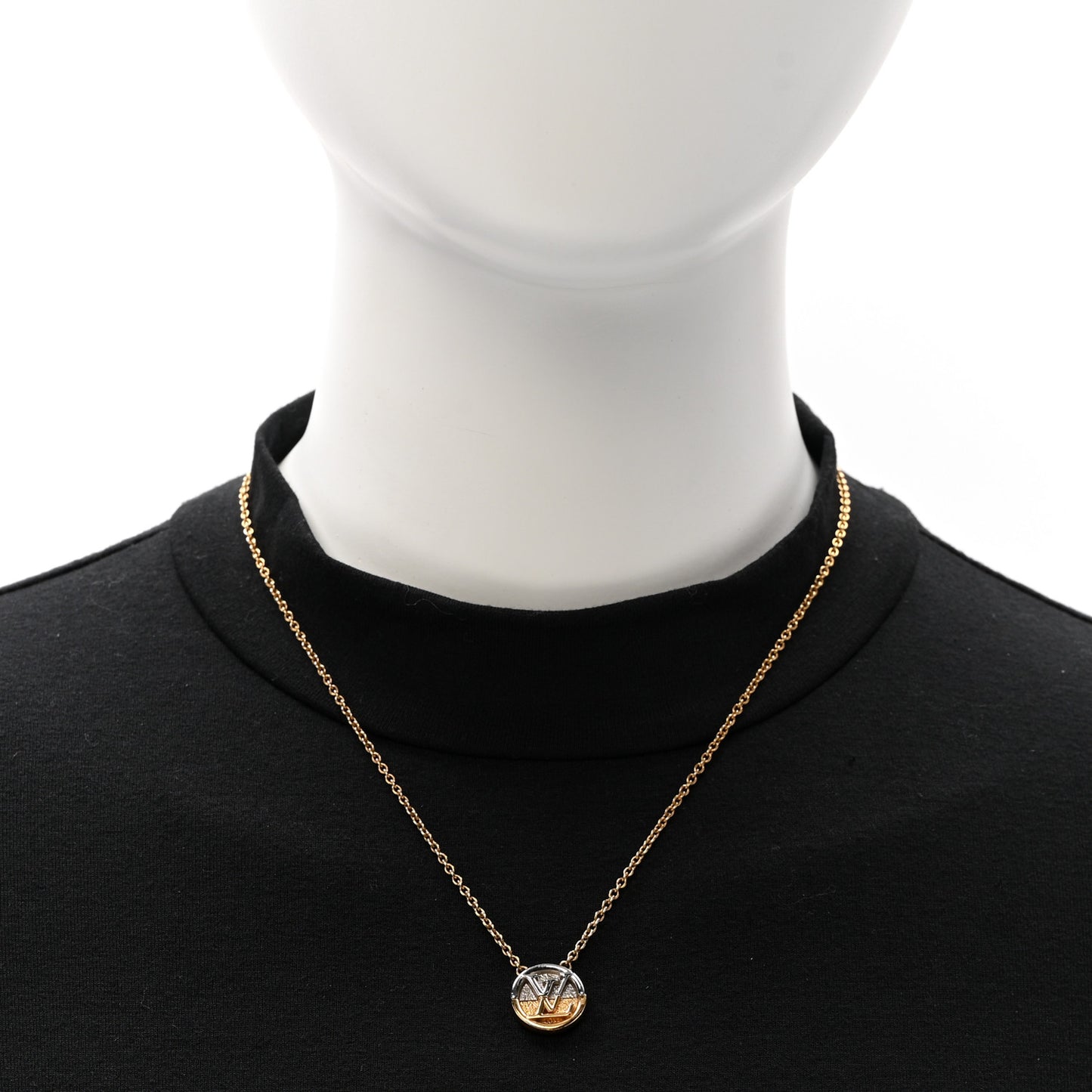 Metal L to V Necklace Gold Silver