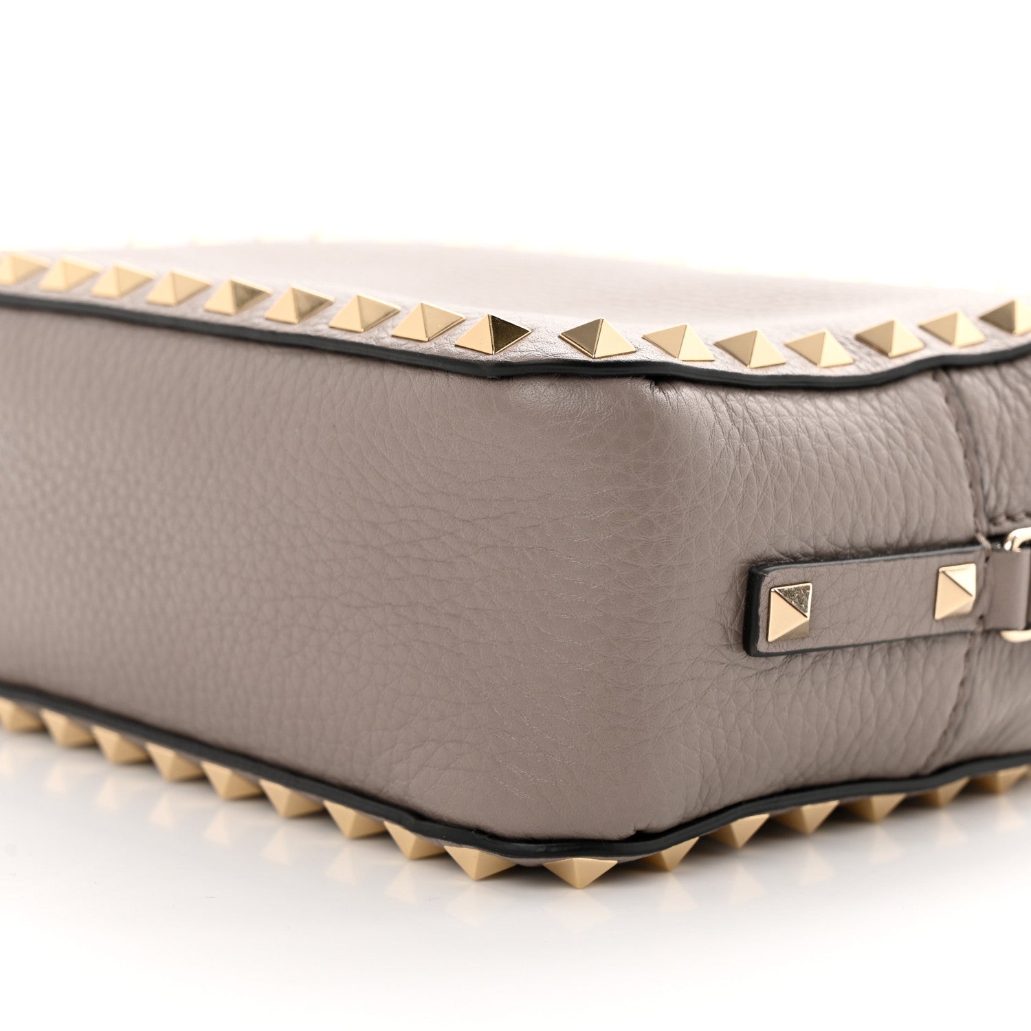 Valentino Garavani Pebbled Calfskin Rockstud Camera Crossbody Bag Poudre 9 of 9