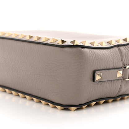 Valentino Garavani Pebbled Calfskin Rockstud Camera Crossbody Bag Poudre 9 of 9