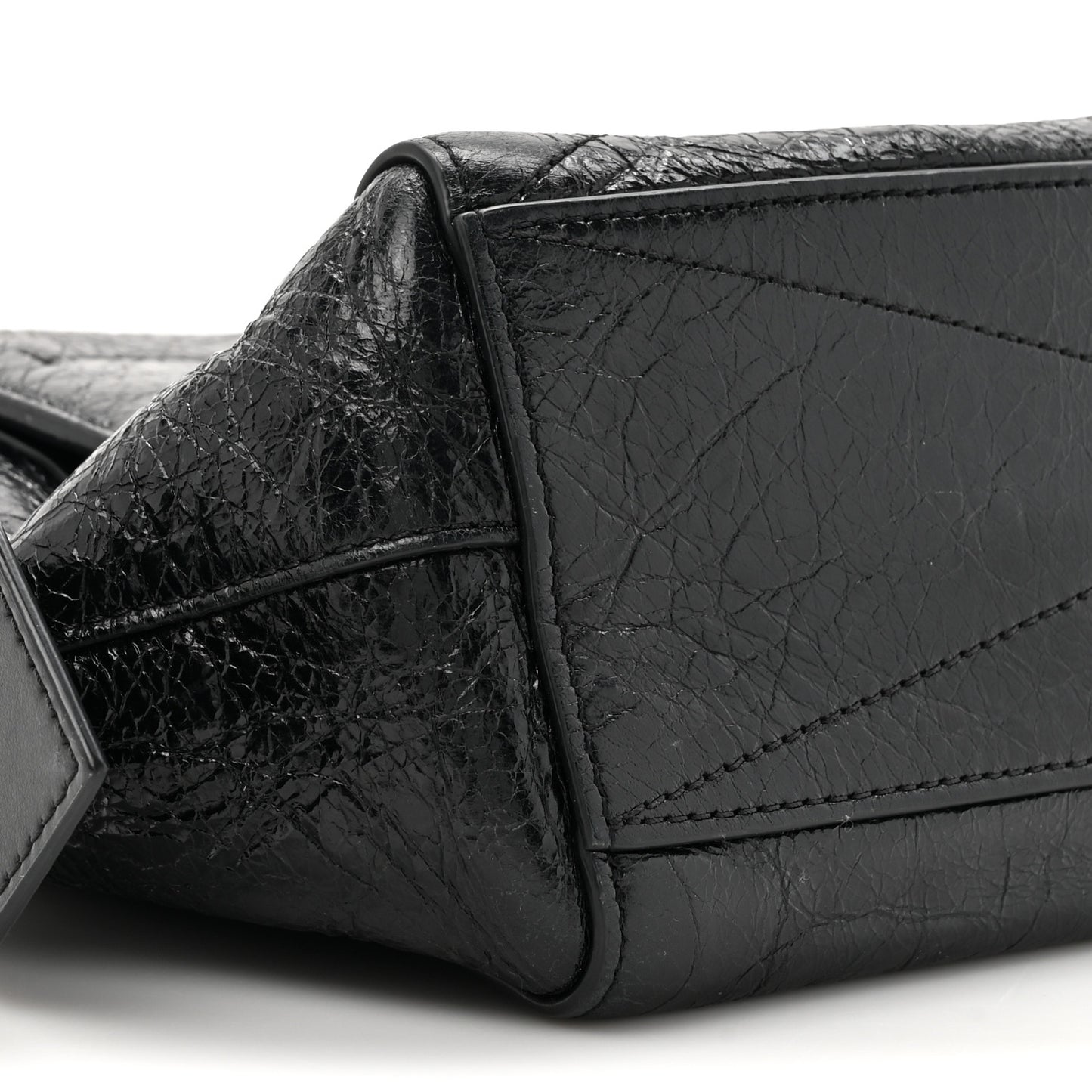 Creased Patent Calfskin Small ID Flap Black