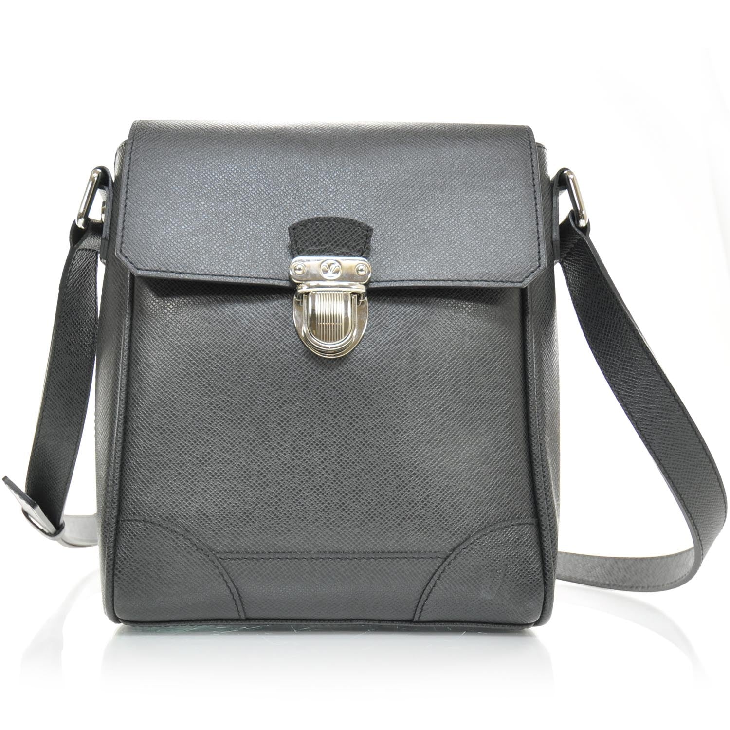 Louis Vuitton Taiga Luka Messenger Bag Ardoise 1 of 8