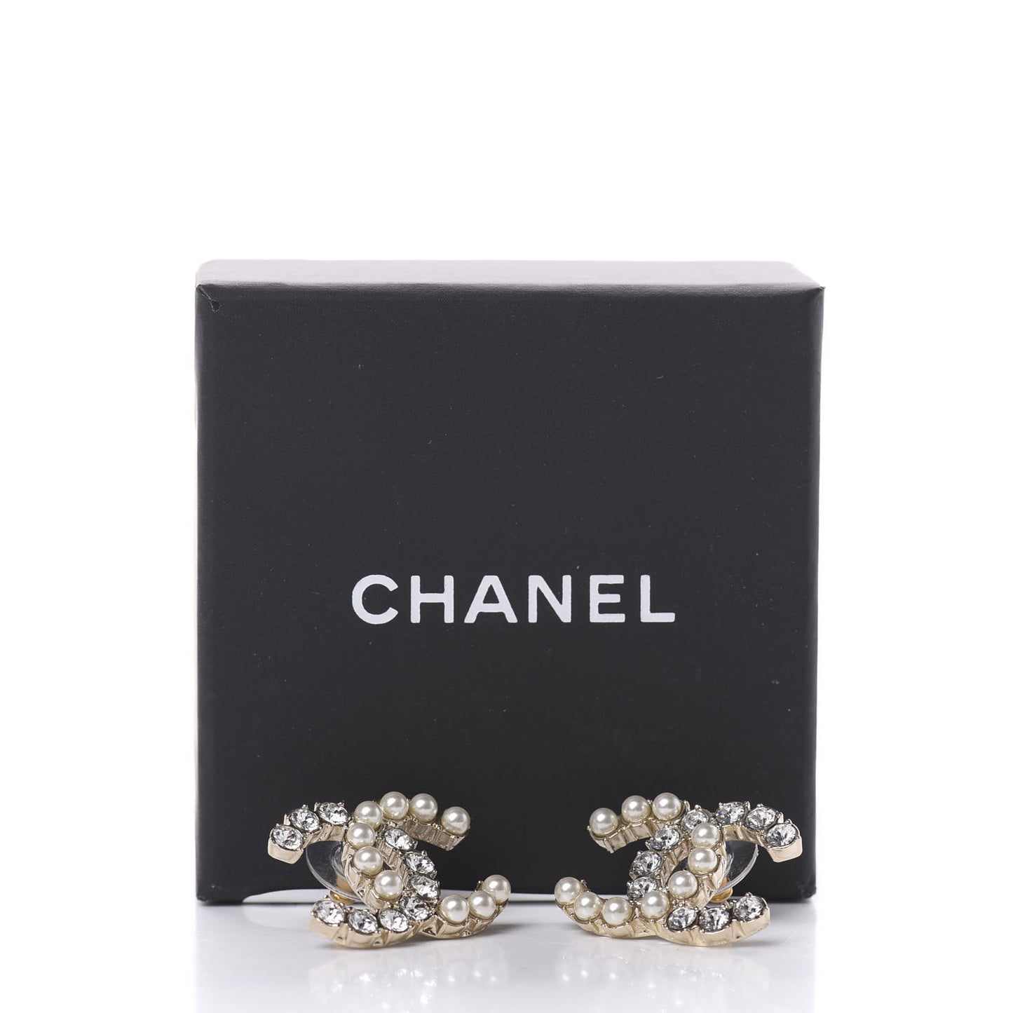 Crystal Pearl CC Dazzling Domino Earrings Gold