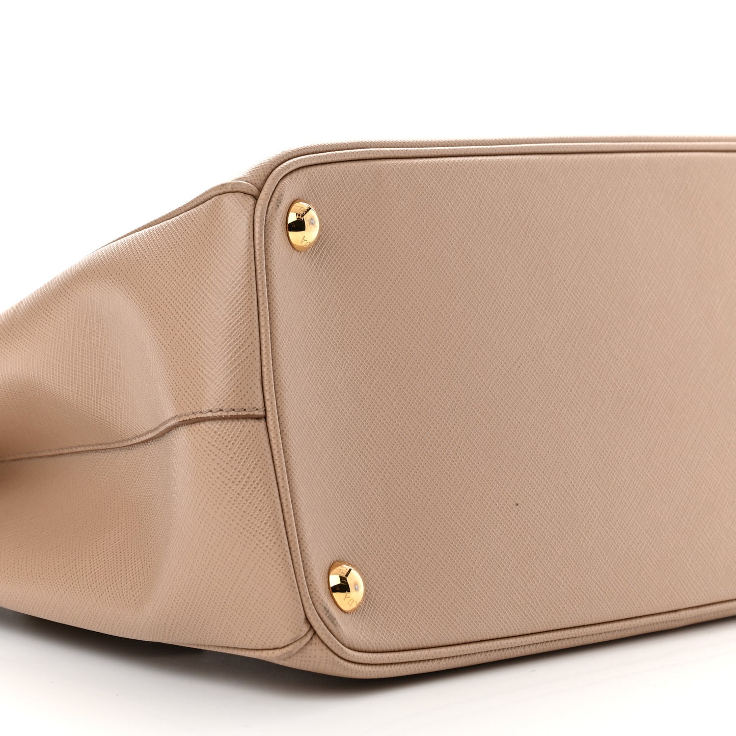Saffiano Lux Large Galleria Double Zip Tote Cammeo