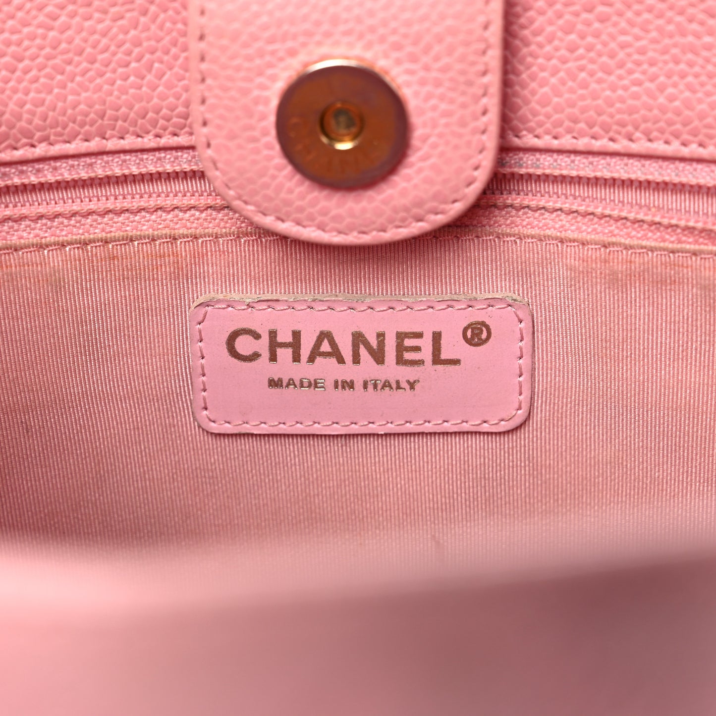 Caviar Quilted Petit Shopping Tote PST Pink