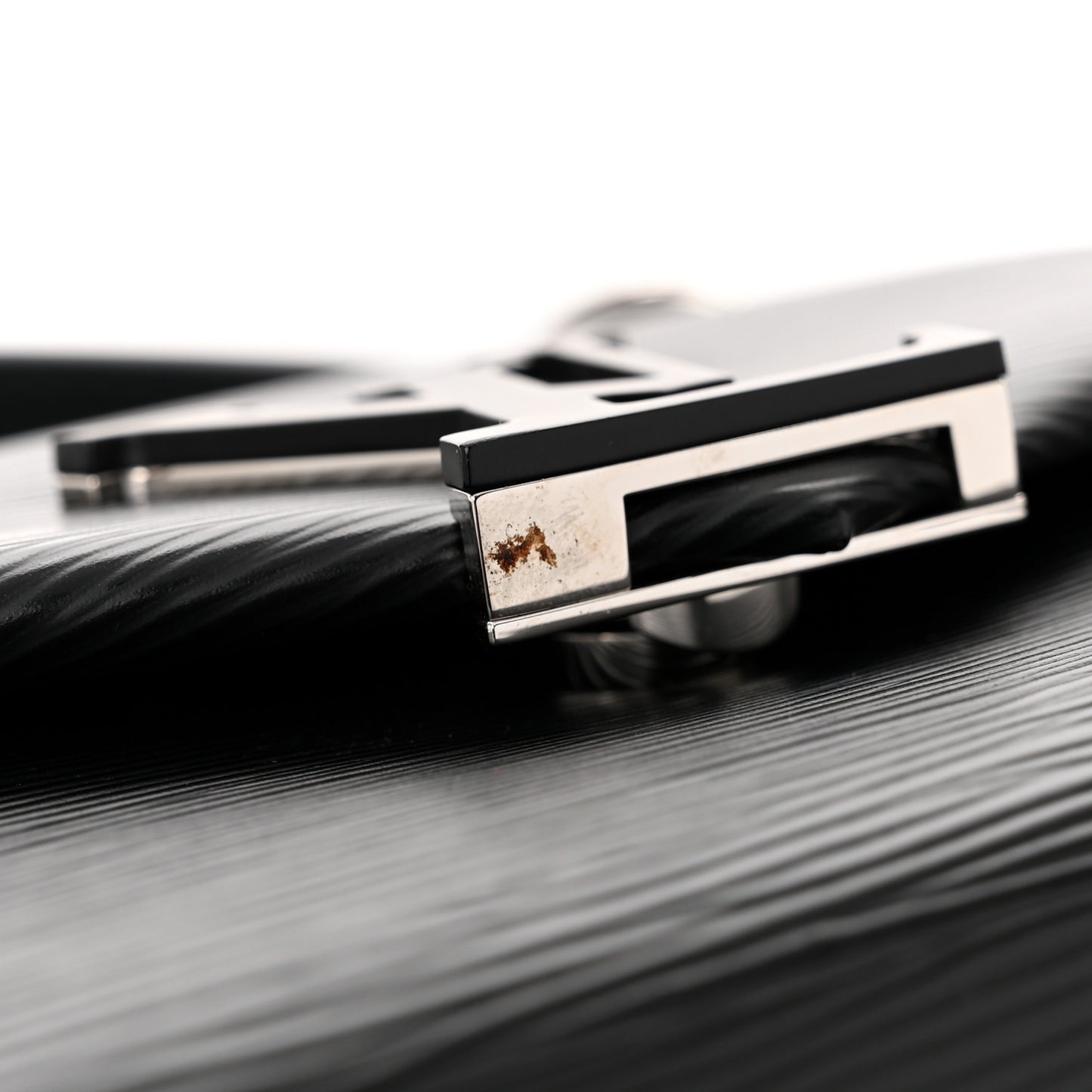 Epi Pochette Grenelle Black