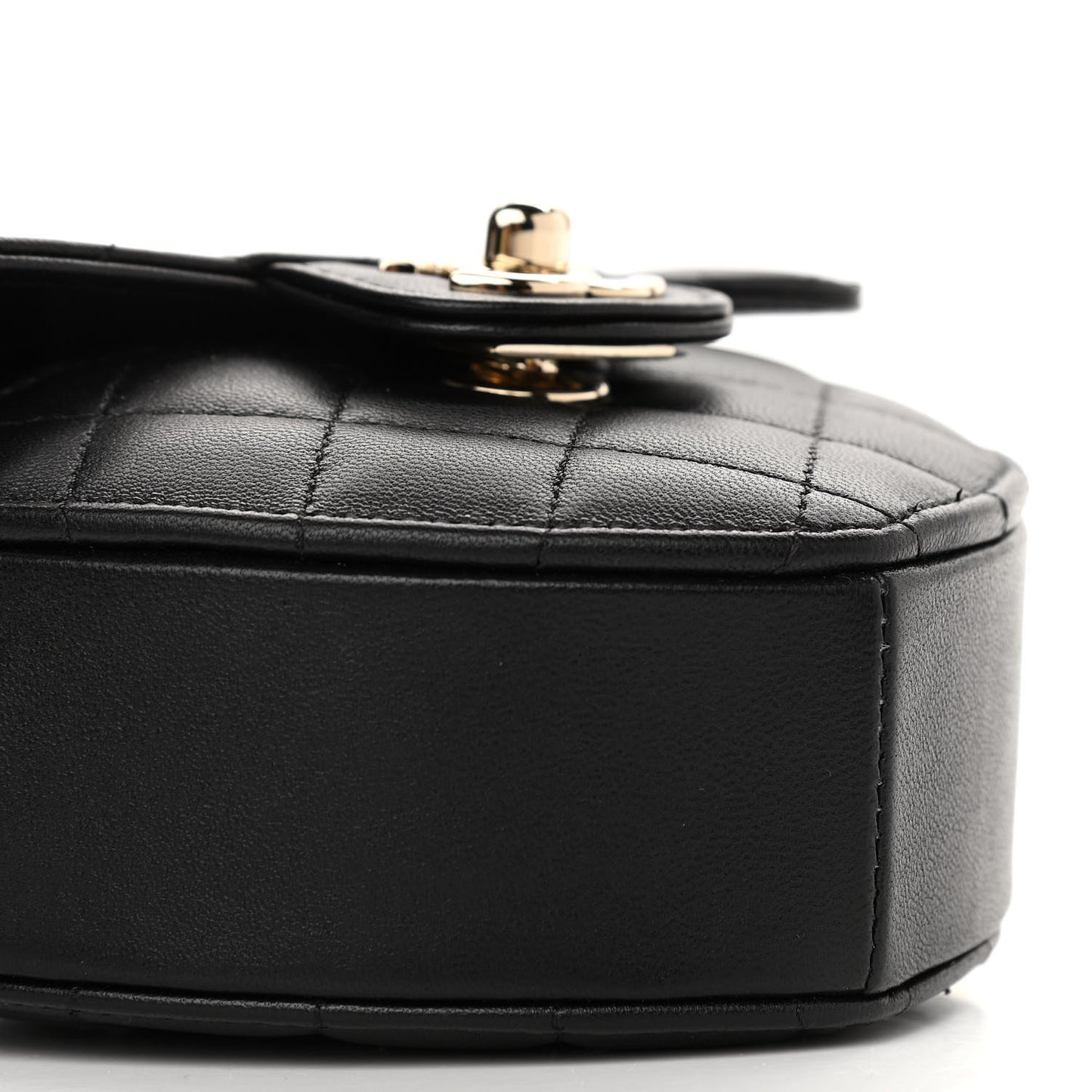 Lambskin Quilted CC In Love Heart Clutch With Chain Black
