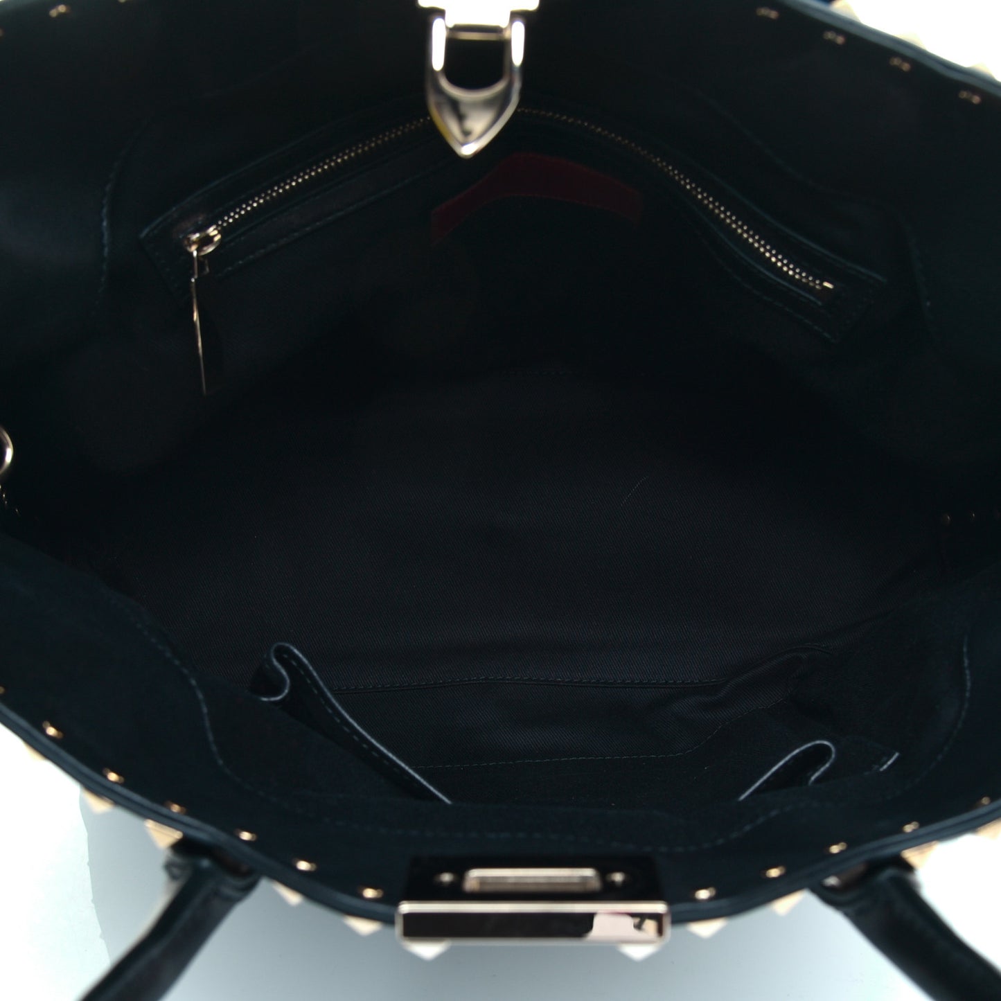 Vitello Rockstud Dome Satchel Black
