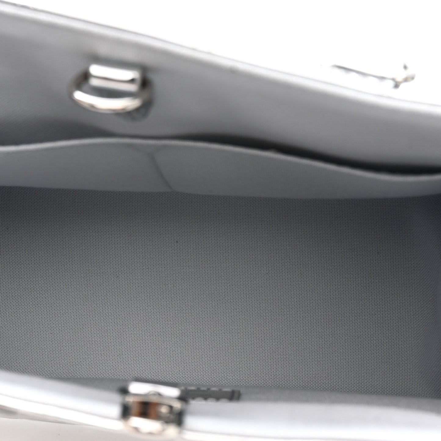 Monogram Miroir Onthego PM Silver