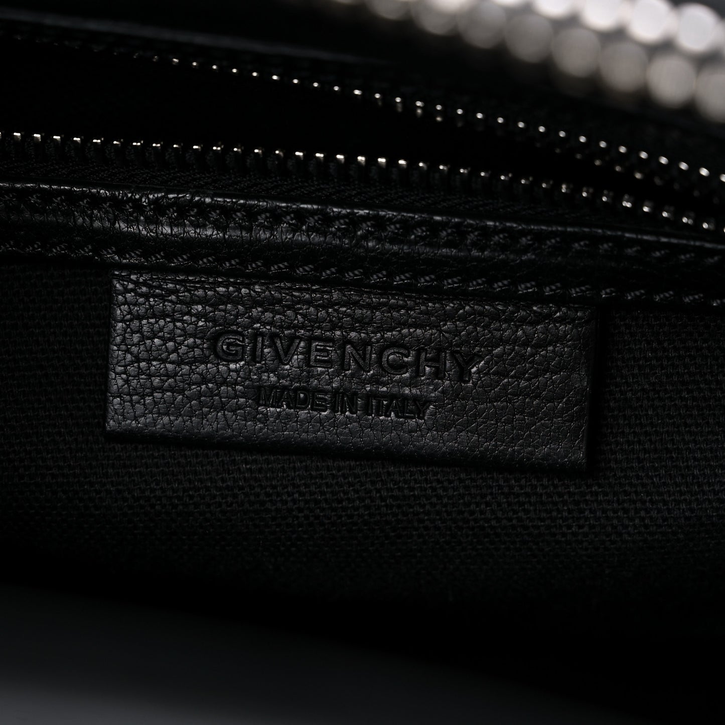 Sugar Goatskin Small Antigona Black