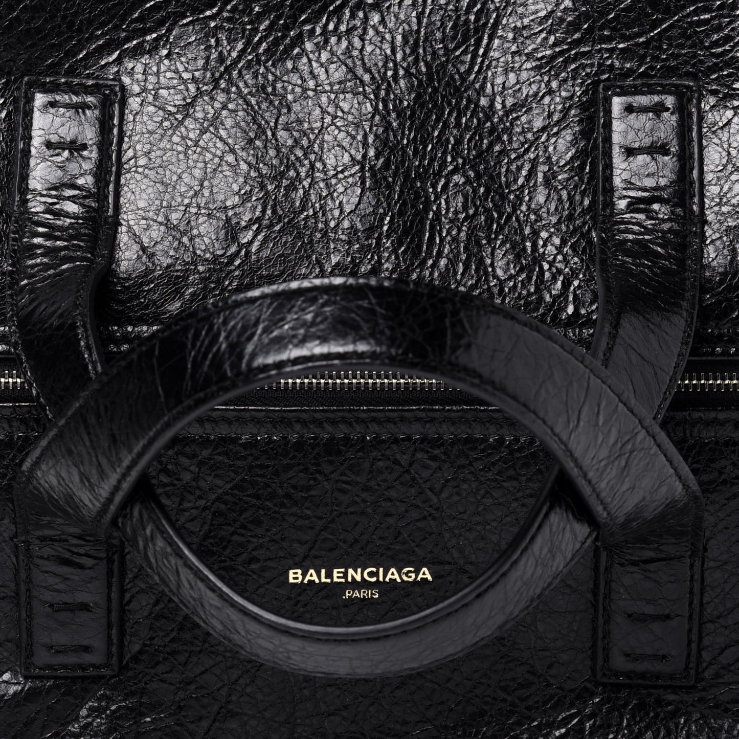 Agneau Arena Round Air Hobo Black