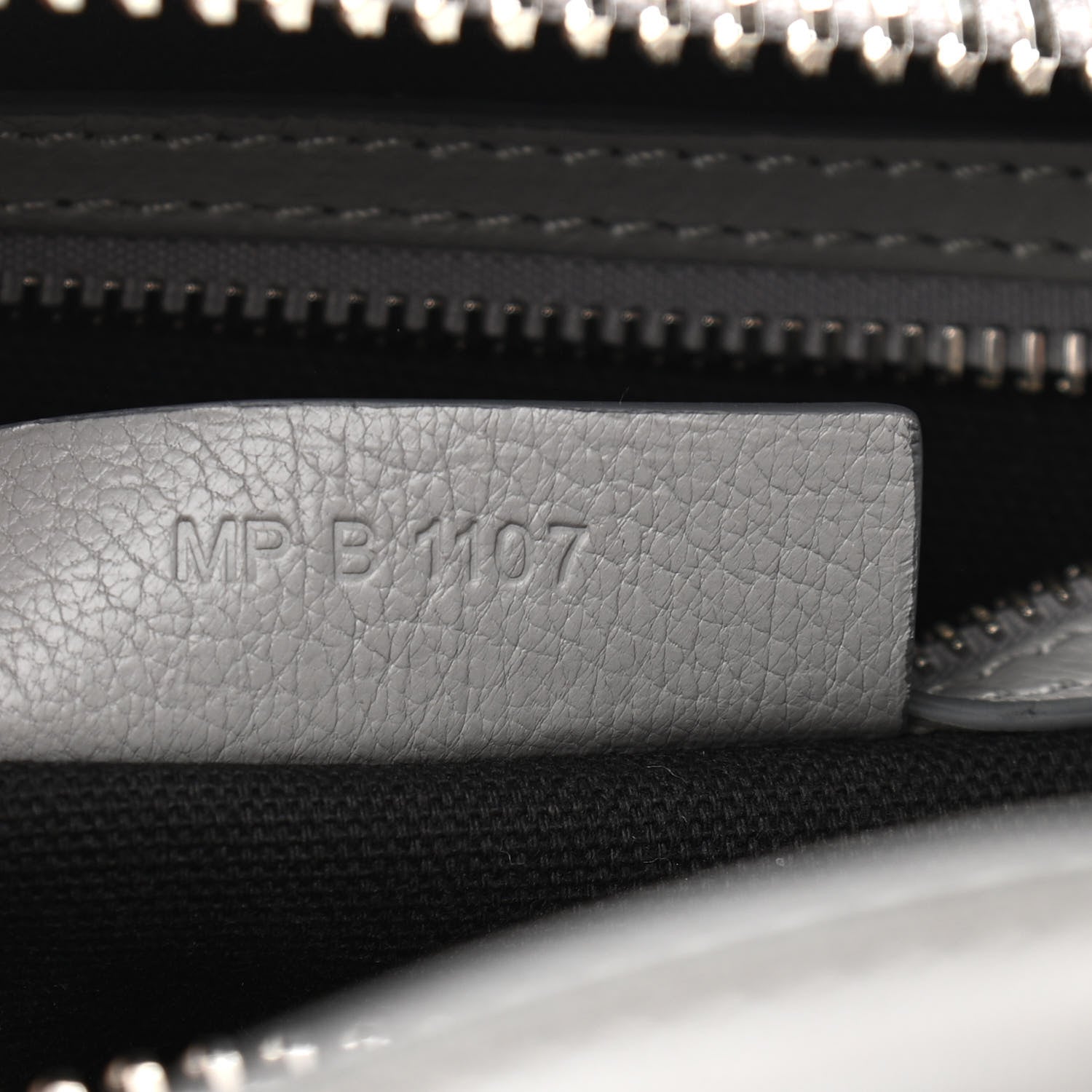 Givenchy Sugar Goatskin Mini Antigona Pearl Grey 7 of 12