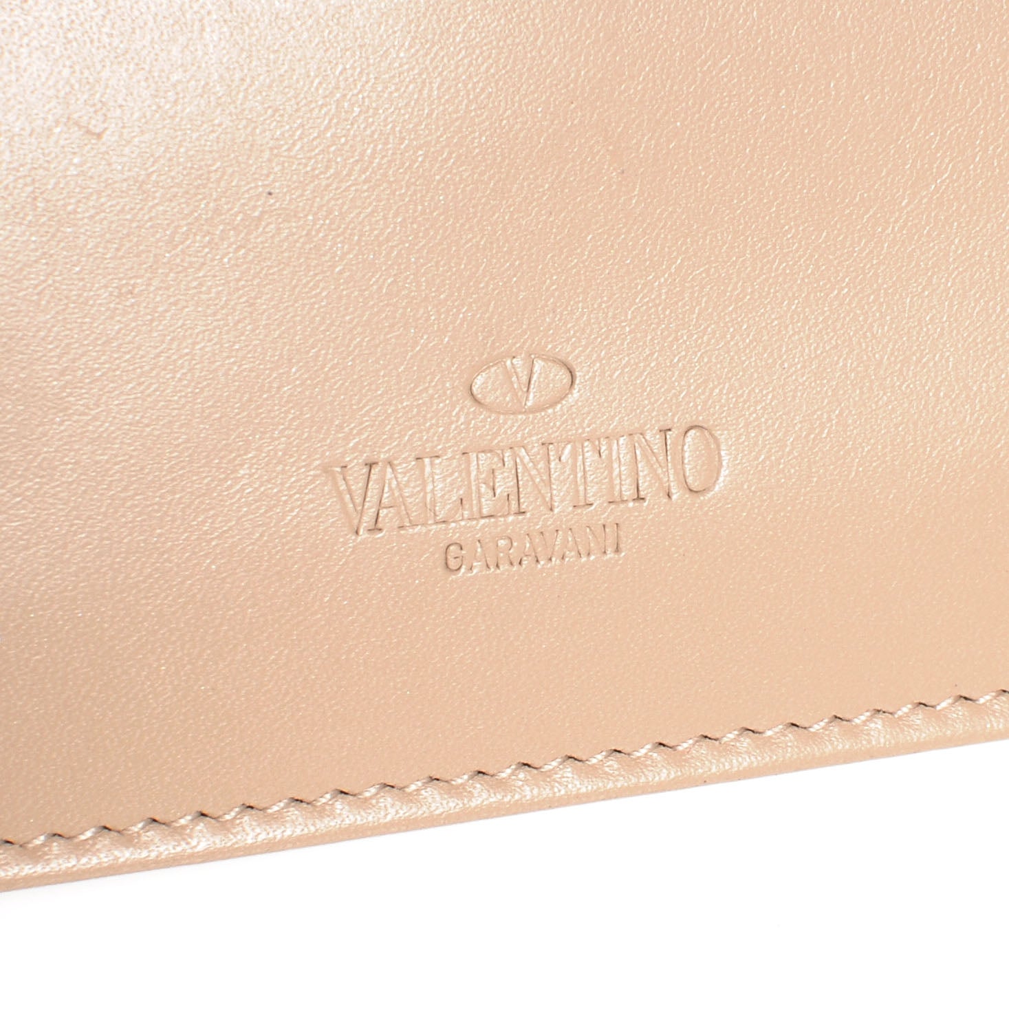 Valentino Garavani Leather Bow Chain Strap Beige 5 of 8