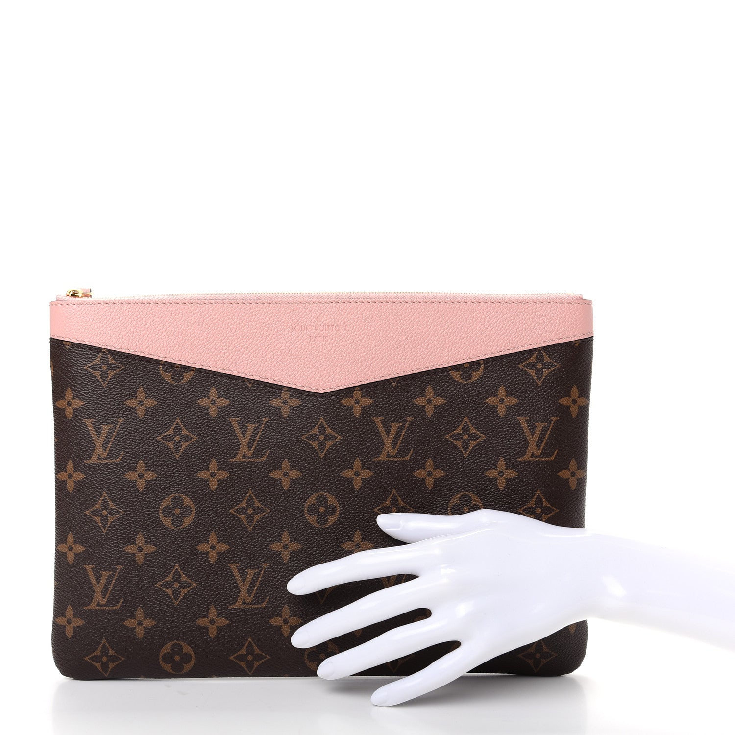 Louis Vuitton Monogram Daily Pouch Rose Poudre 2 of 8