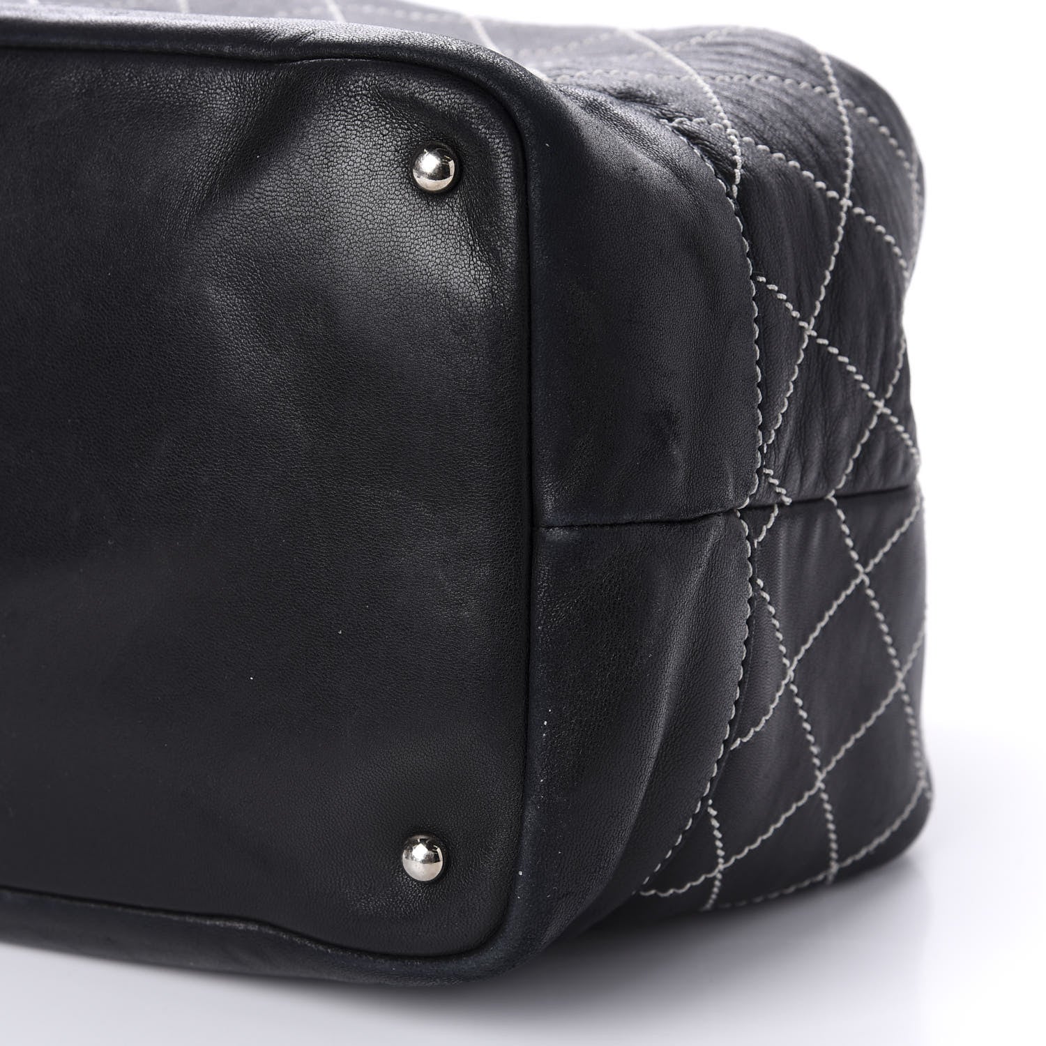 Chanel Lambskin Contrast Stitch Large Drawstring Tote Black 7 of 18
