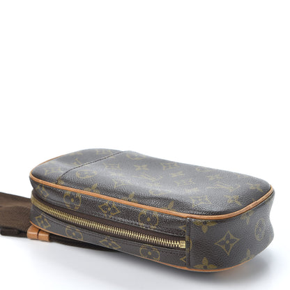 Louis Vuitton Monogram Pochette Gange 3 of 7