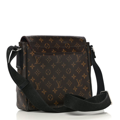 Louis Vuitton Monogram Macassar District PM 2 of 17