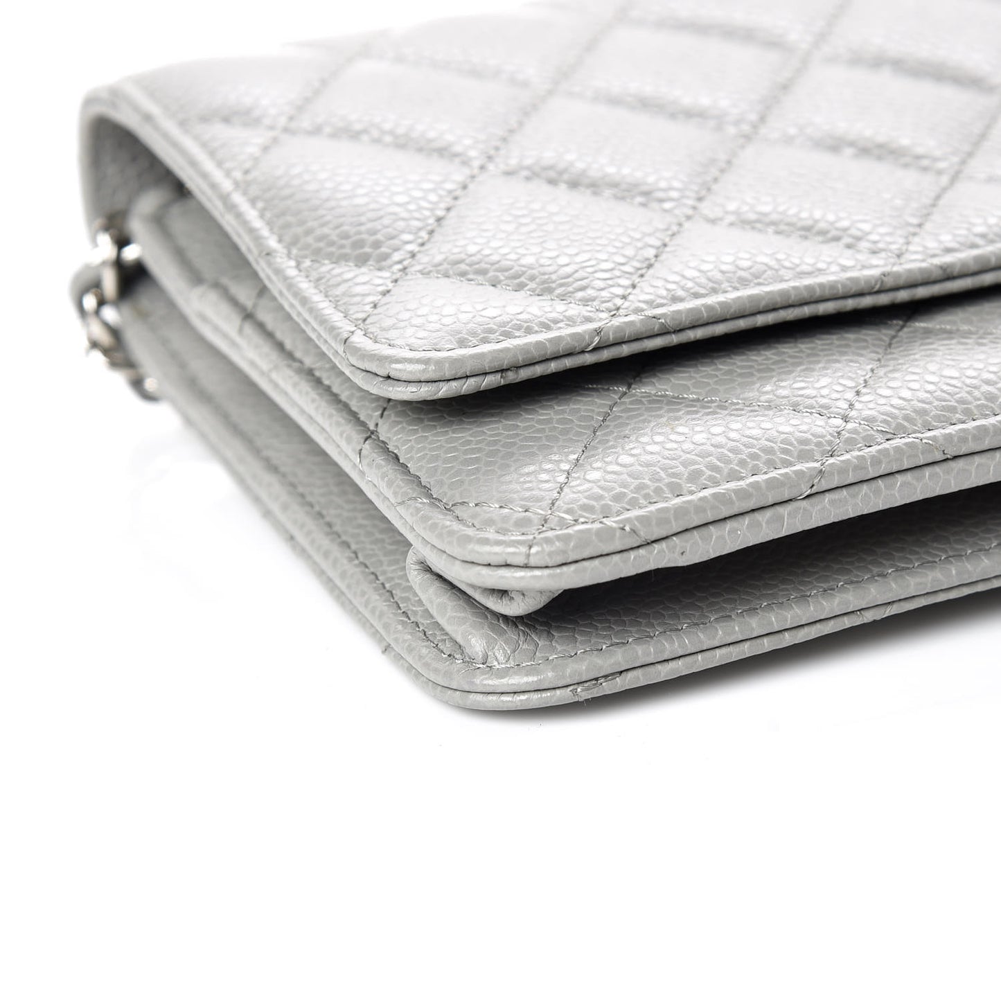Caviar Quilted Wallet on Chain WOC Grey