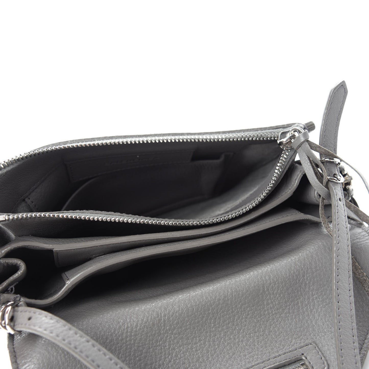 Veau Papier Classic Silver Hardware Triple XS Zip Around Crossbody Gris Acier