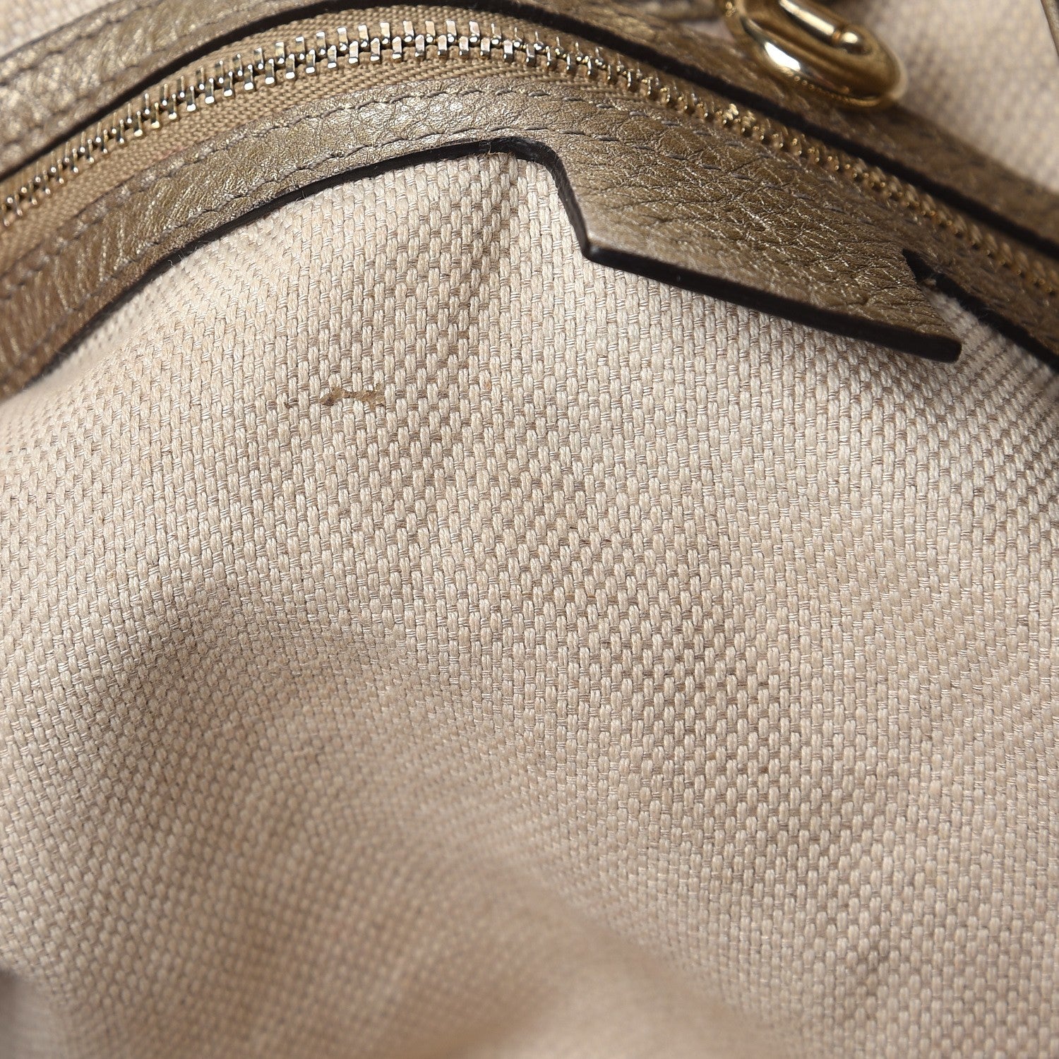Gucci Metallic Pebbled Calfskin Medium Soho Chain Shoulder Bag Golden Beige 8 of 13