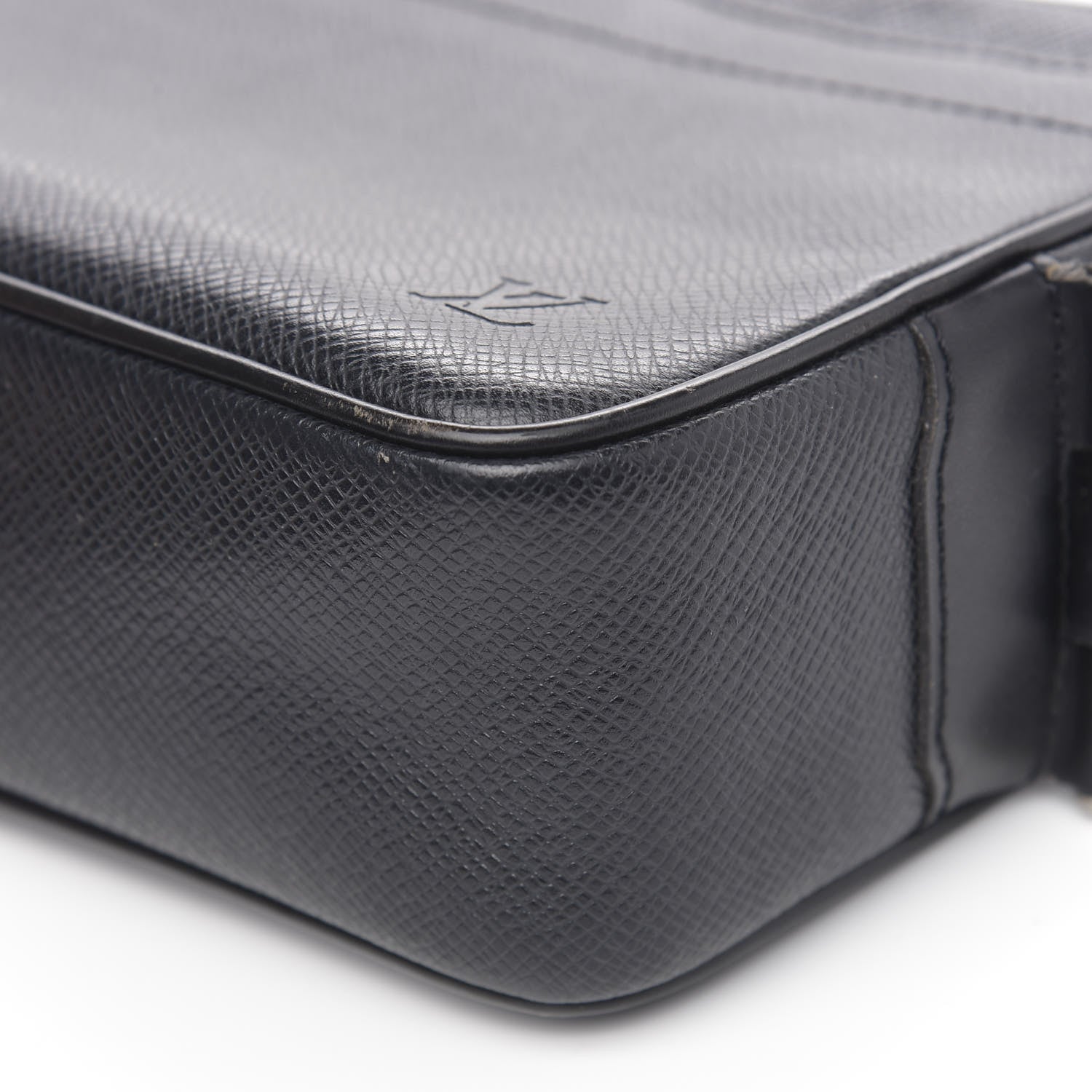 Louis Vuitton Taiga Kaluga Toiletry Pouch Ardoise 10 of 10