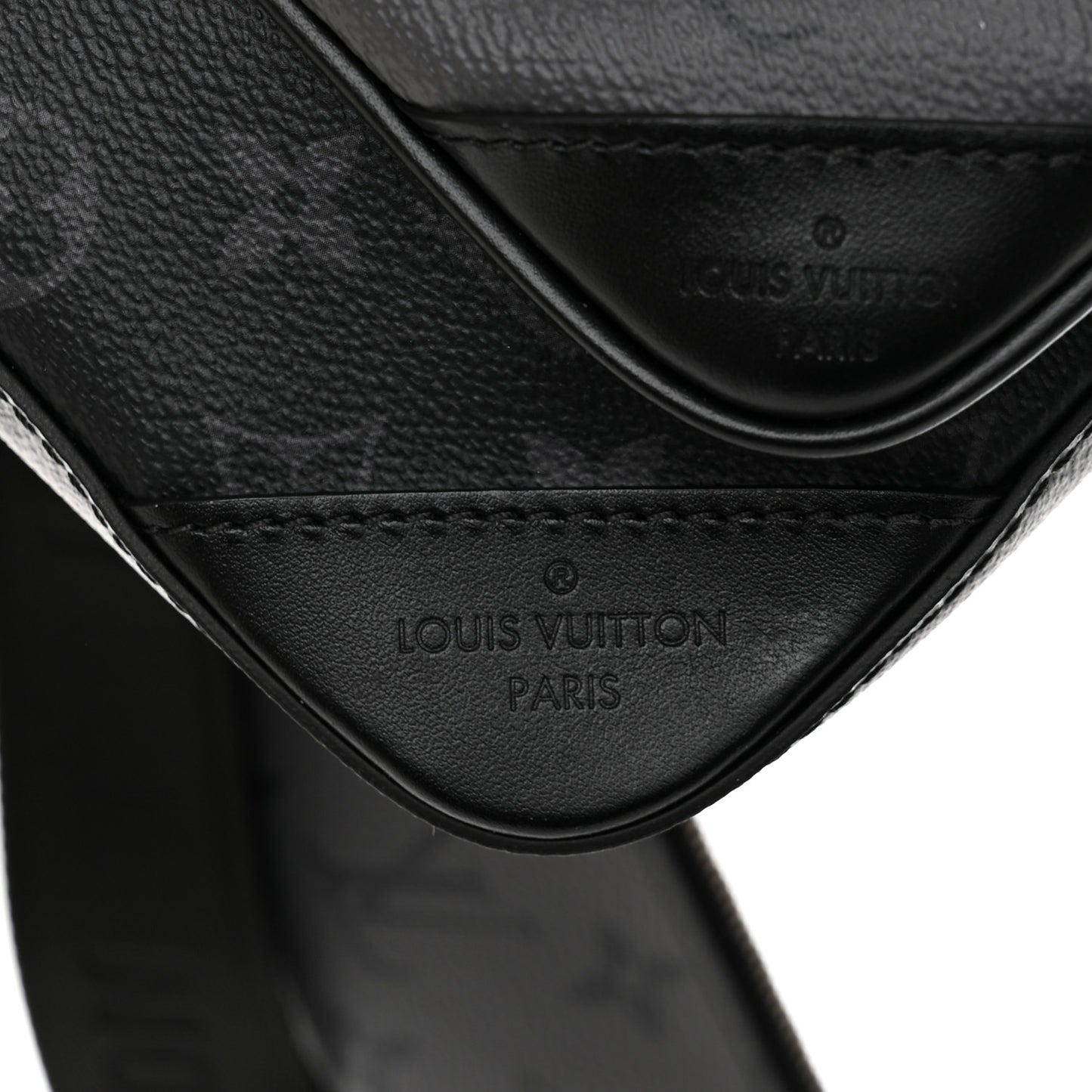 Reverse Monogram Eclipse Trio Messenger