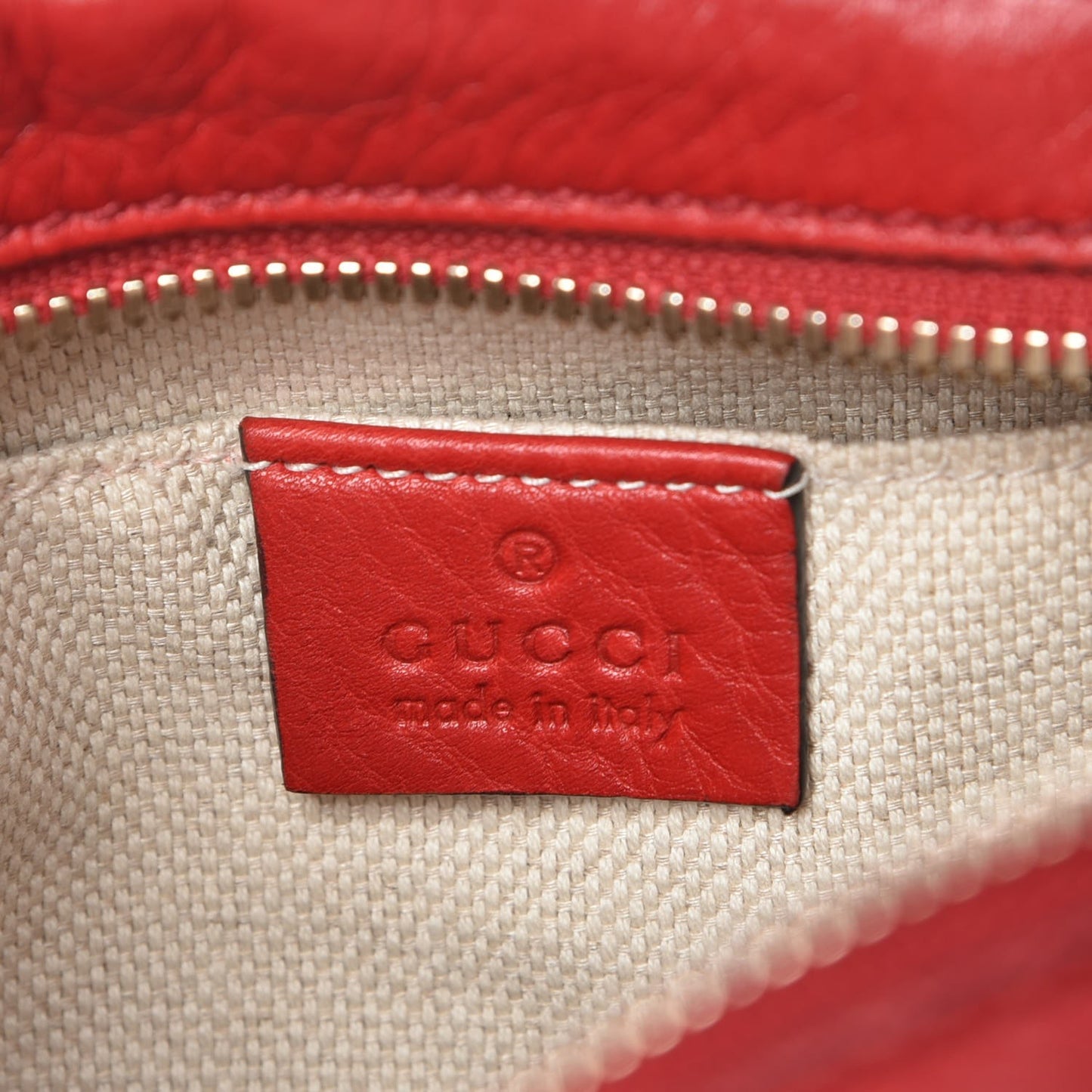 Pebbled Calfskin Small Soho Disco Bag Tabasco Red