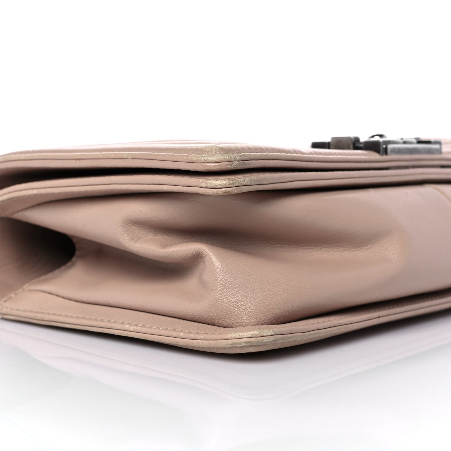 Lambskin Chevron Quilted Medium Boy Flap Beige