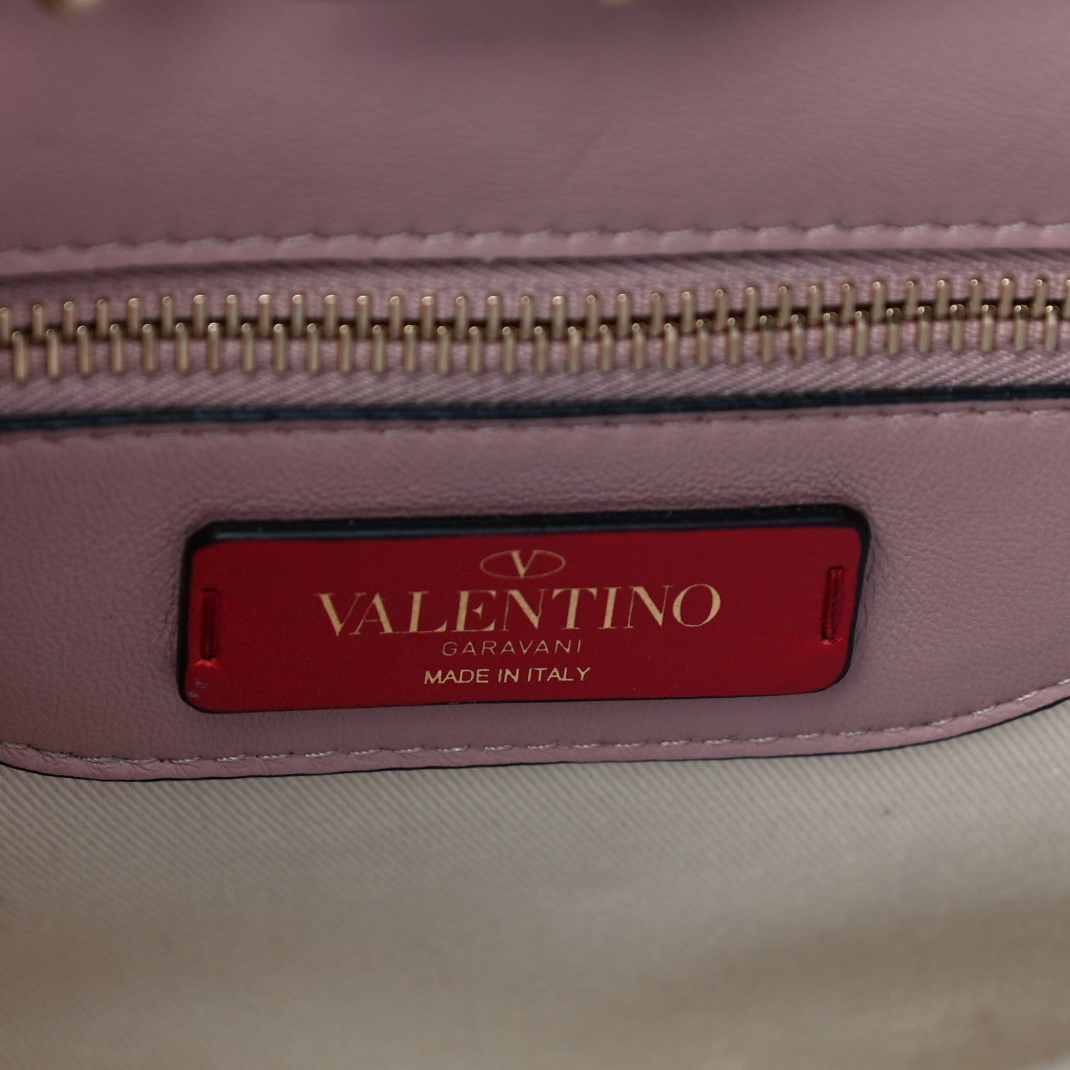 Valentino Garavani Nappa Candystud Crossbody Poudre 6 of 10