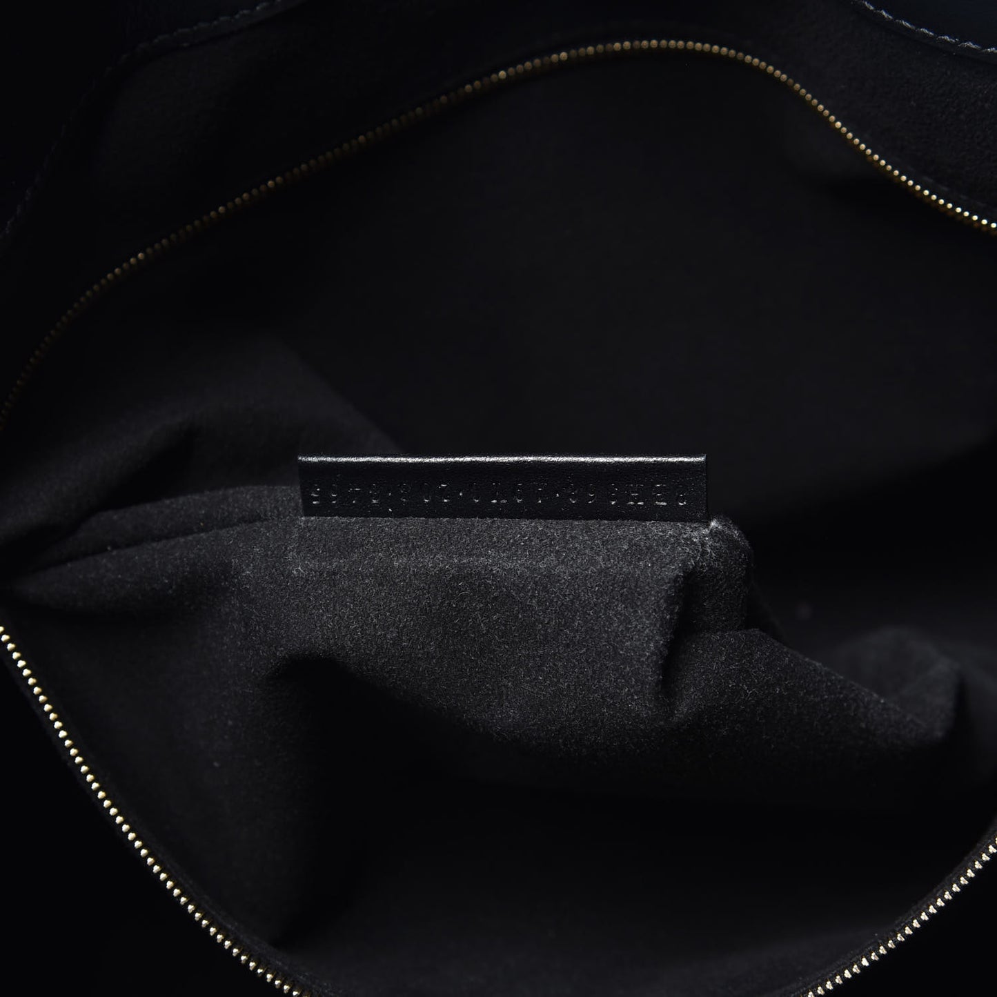 Vitello Glacier Medium FF Tote Black