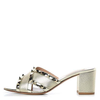 Valentino Garavani Metallic Pebbled Calfskin Rockstud Crisscross Slide 60mm Sandals 39 Platino 1 of 8