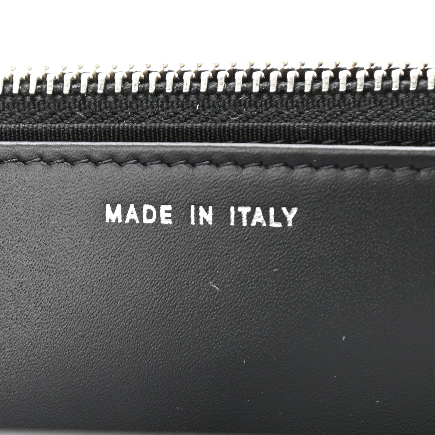 Patent Quilted Golden Class Wallet on Chain WOC Black