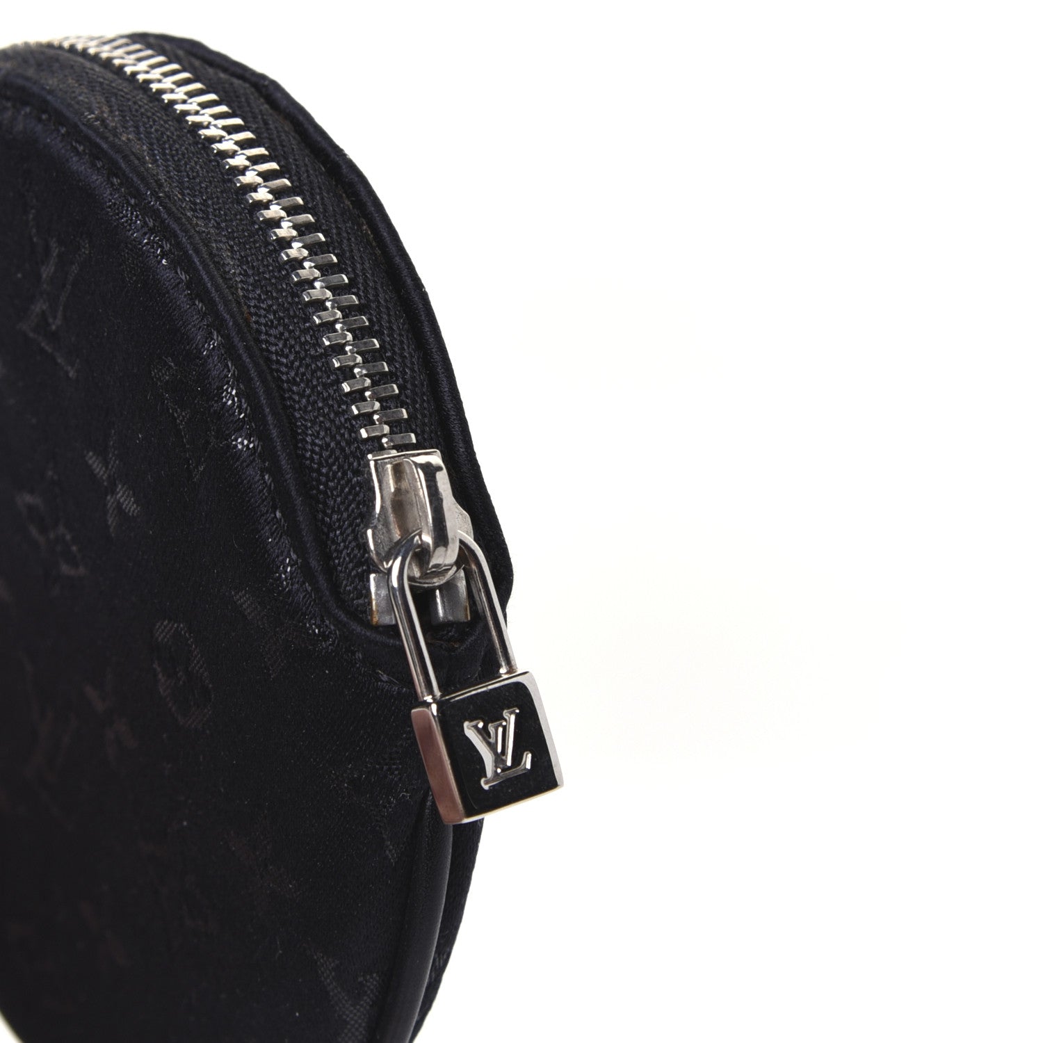 Louis Vuitton Mini Monogram Conte de Fees Apple Round Coin Purse 9 of 9