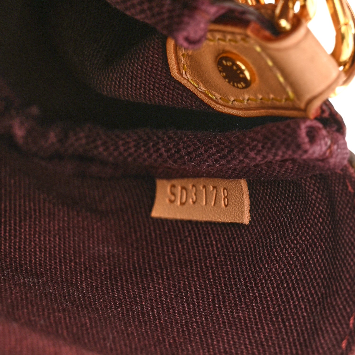 Louis Vuitton Monogram Favorite PM 8 of 11