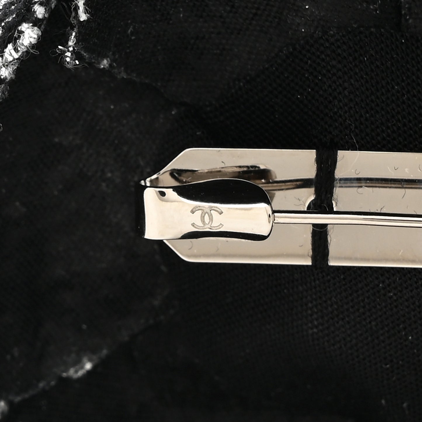 Tweed Camellia Pin Brooch Black Silver