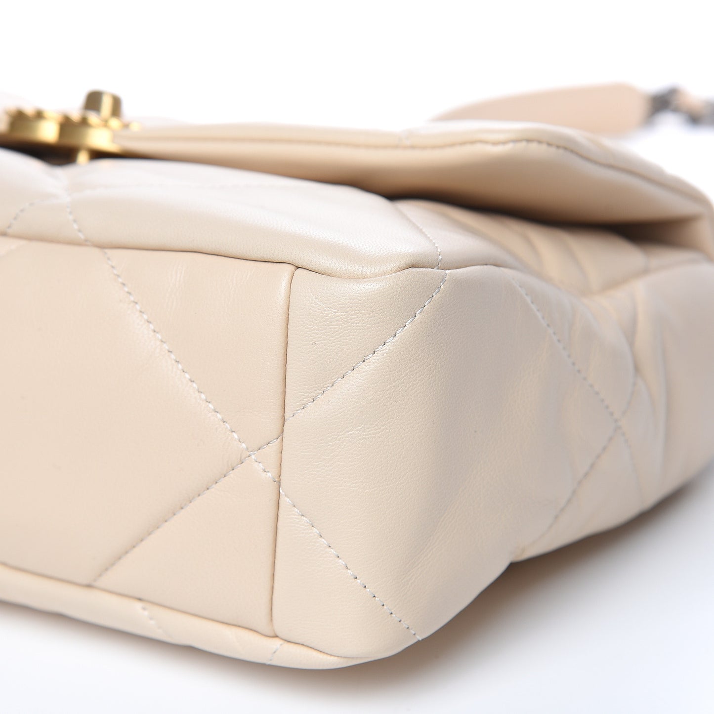 Lambskin Quilted Large 19 Flap Beige