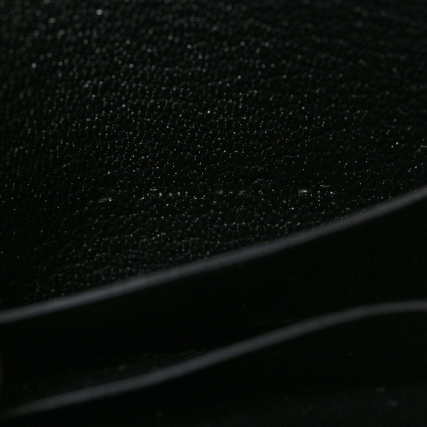 Chevre Mysore Roulis Slim Wallet Black