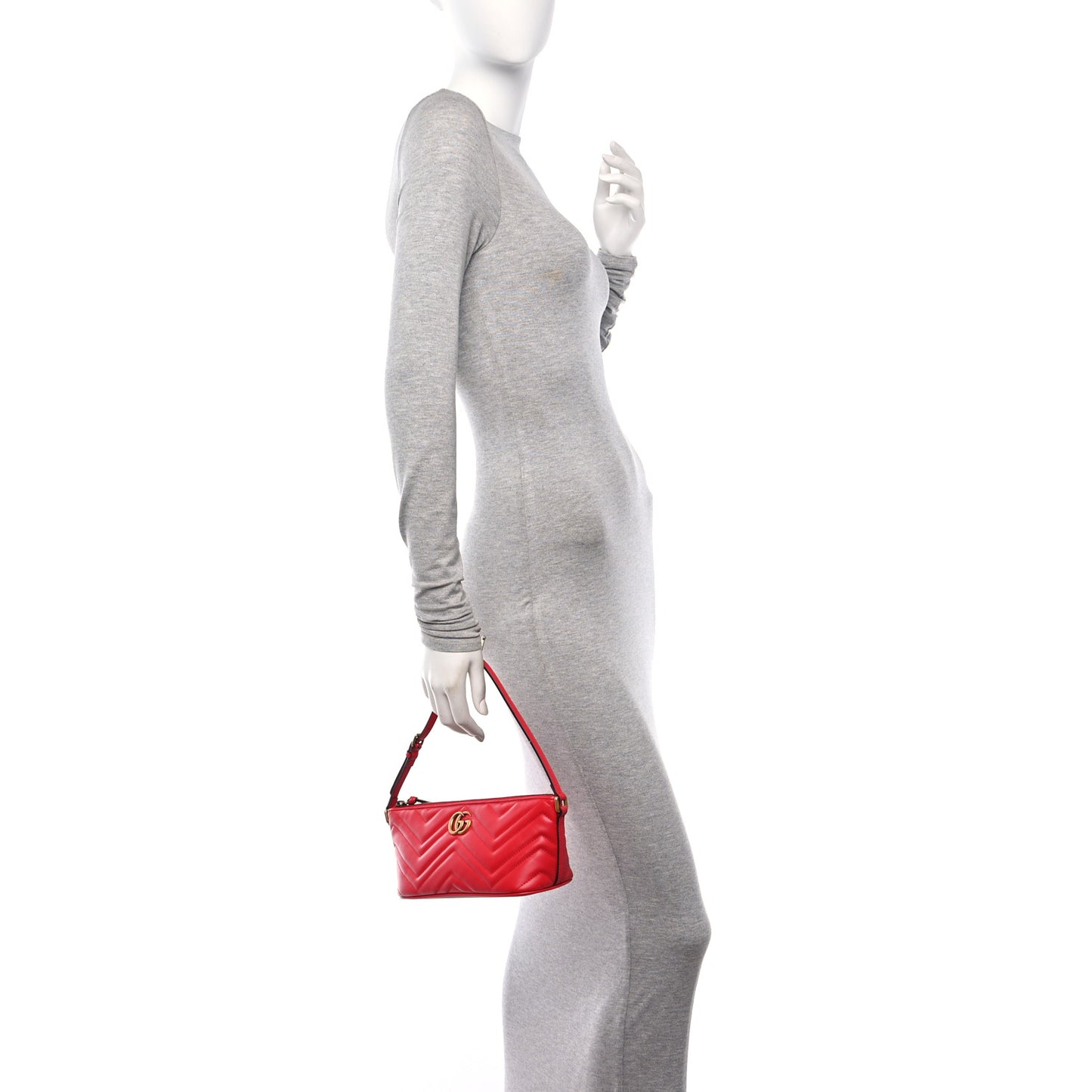 Calfskin Matelasse Chevron GG Marmont Sling Shoulder Bag Rosso