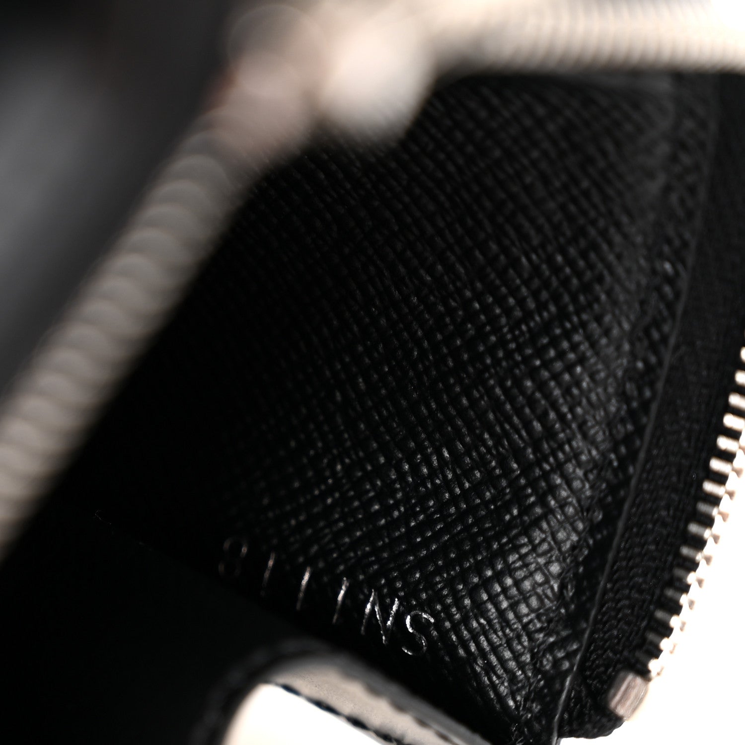 Louis Vuitton Epi Key Pouch Black 7 of 9