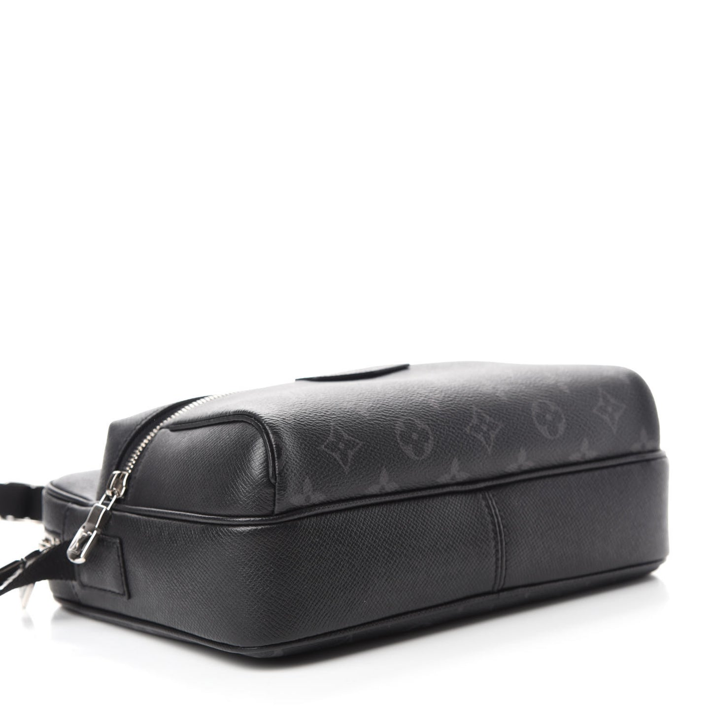 Taiga Monogram Eclipse Outdoor Messenger Black