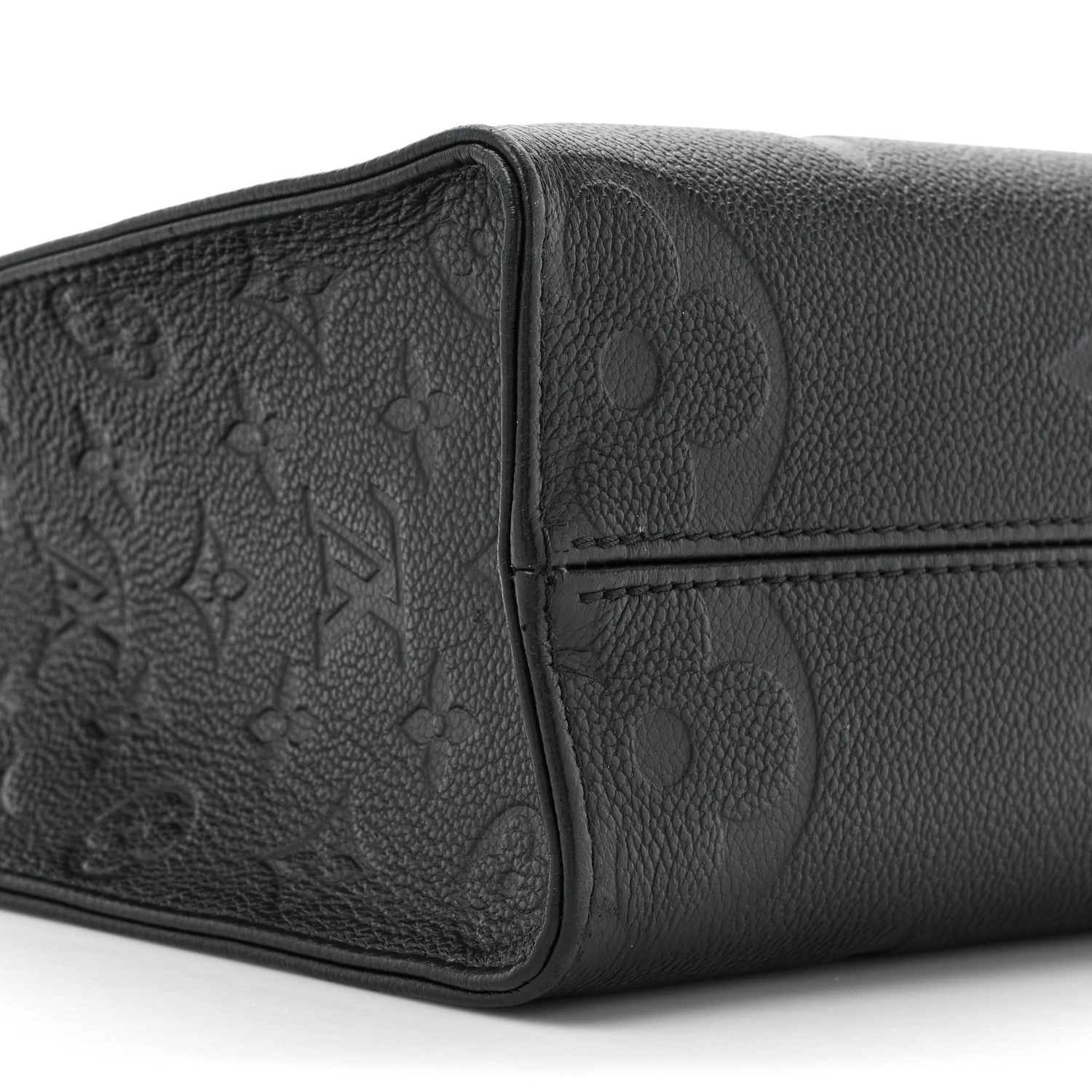 Louis Vuitton Empreinte Monogram Giant Onthego PM Black 9 of 9