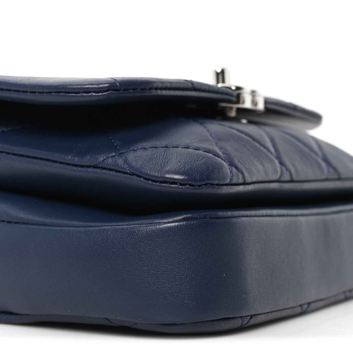 Lambskin Quilted CC Flap Navy