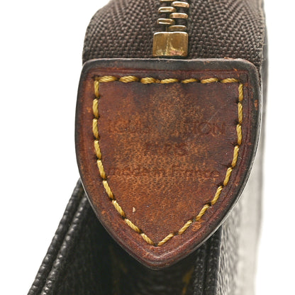 Louis Vuitton Monogram Toiletry Pouch 15 6 of 11