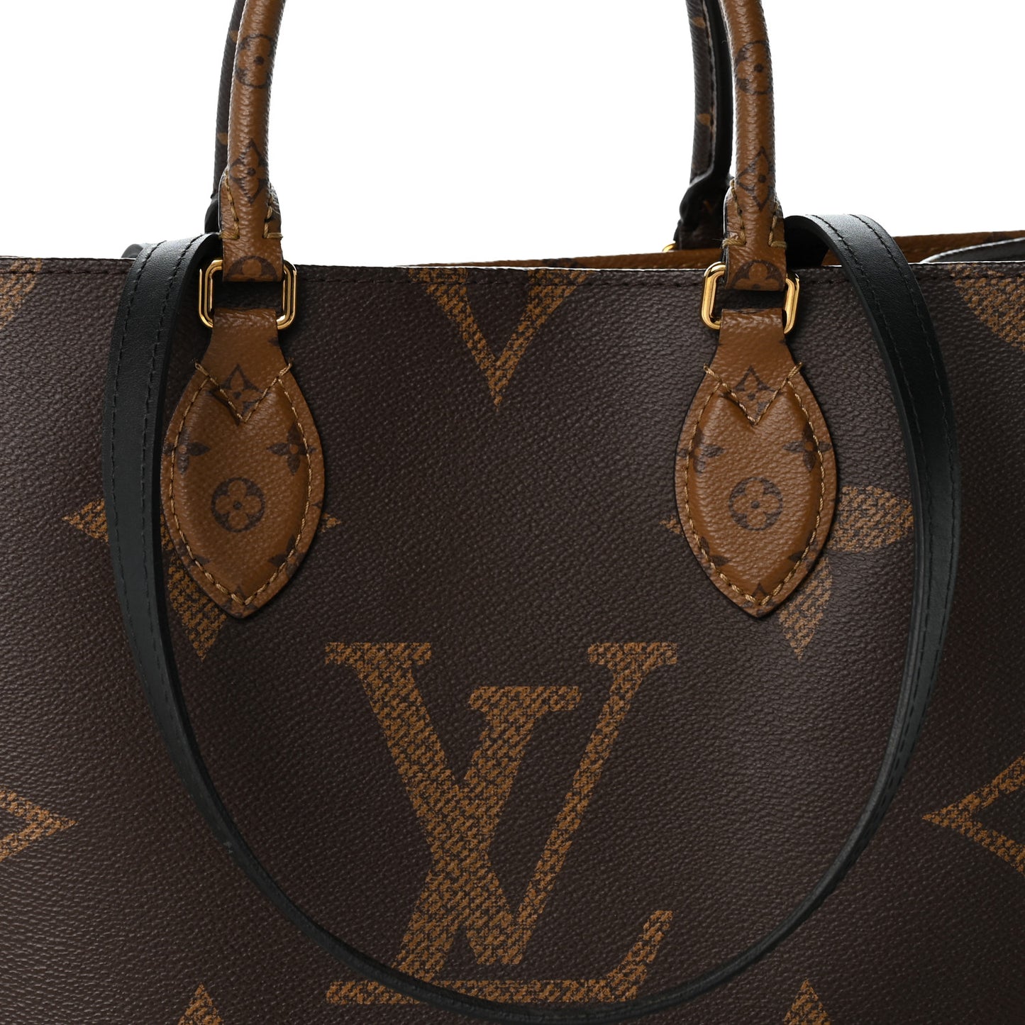 Reverse Monogram Giant Onthego MM