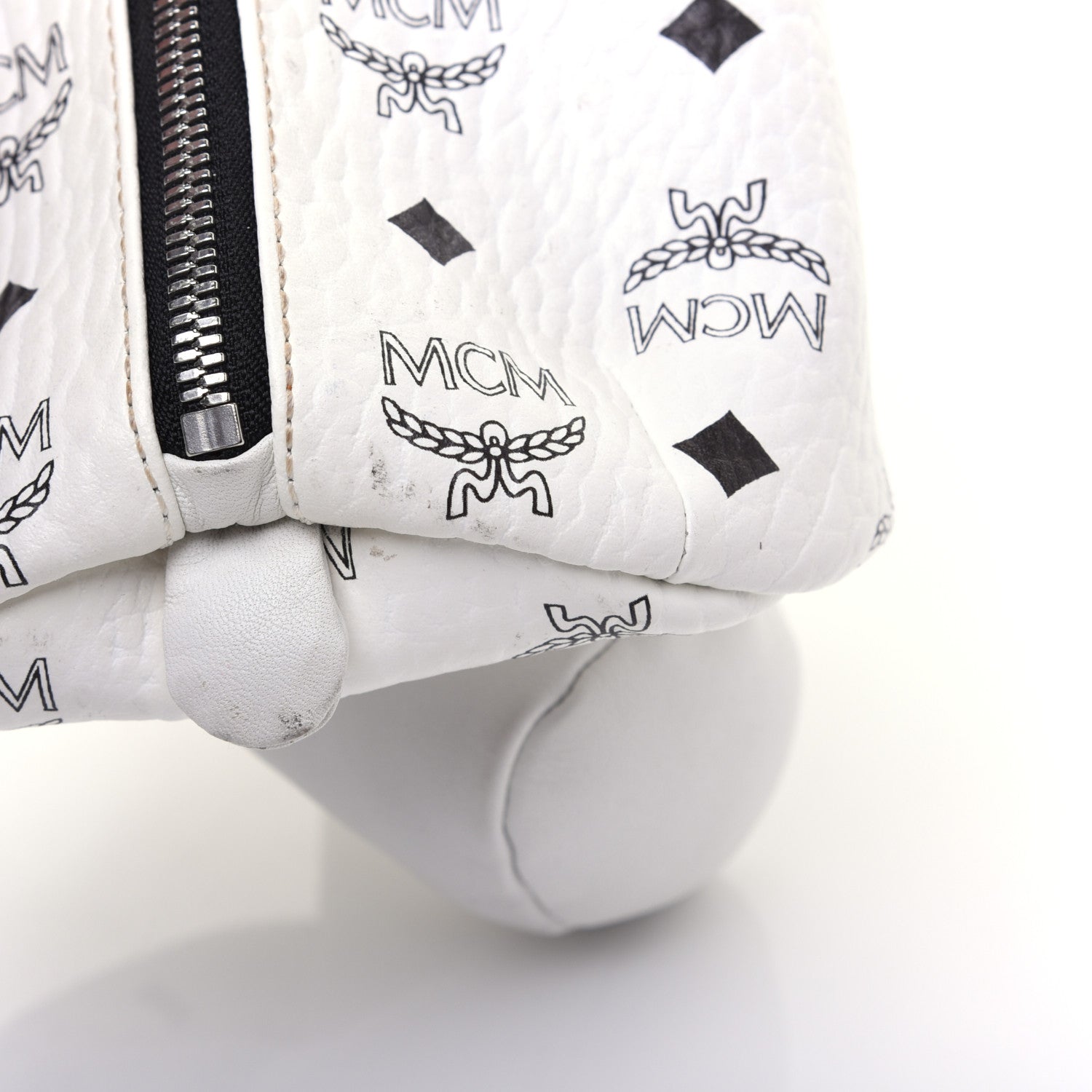 MCM Calfskin Visetos Rabbit Zoo Doll Crossbody White 14 of 20