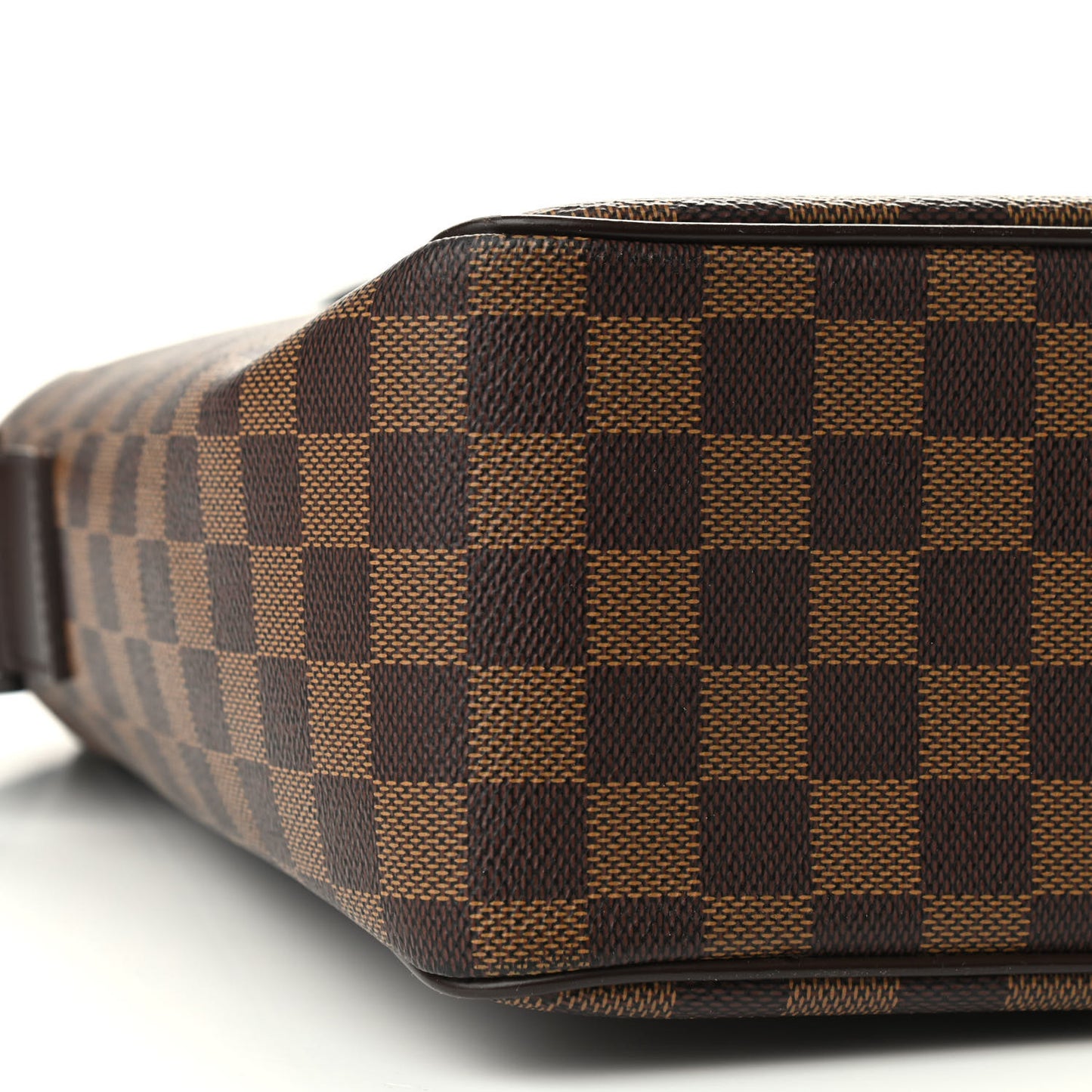 Damier Ebene Olav MM Messenger Bag