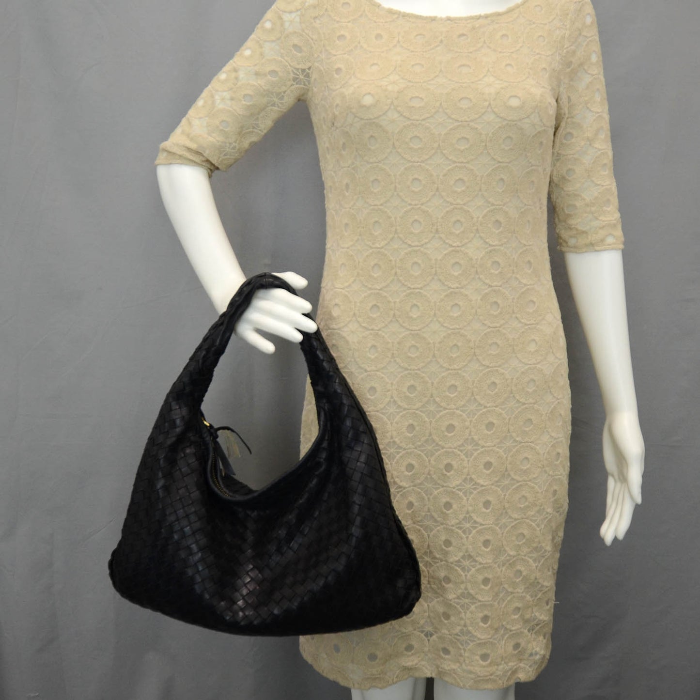 Woven Medium Veneta Hobo Nero